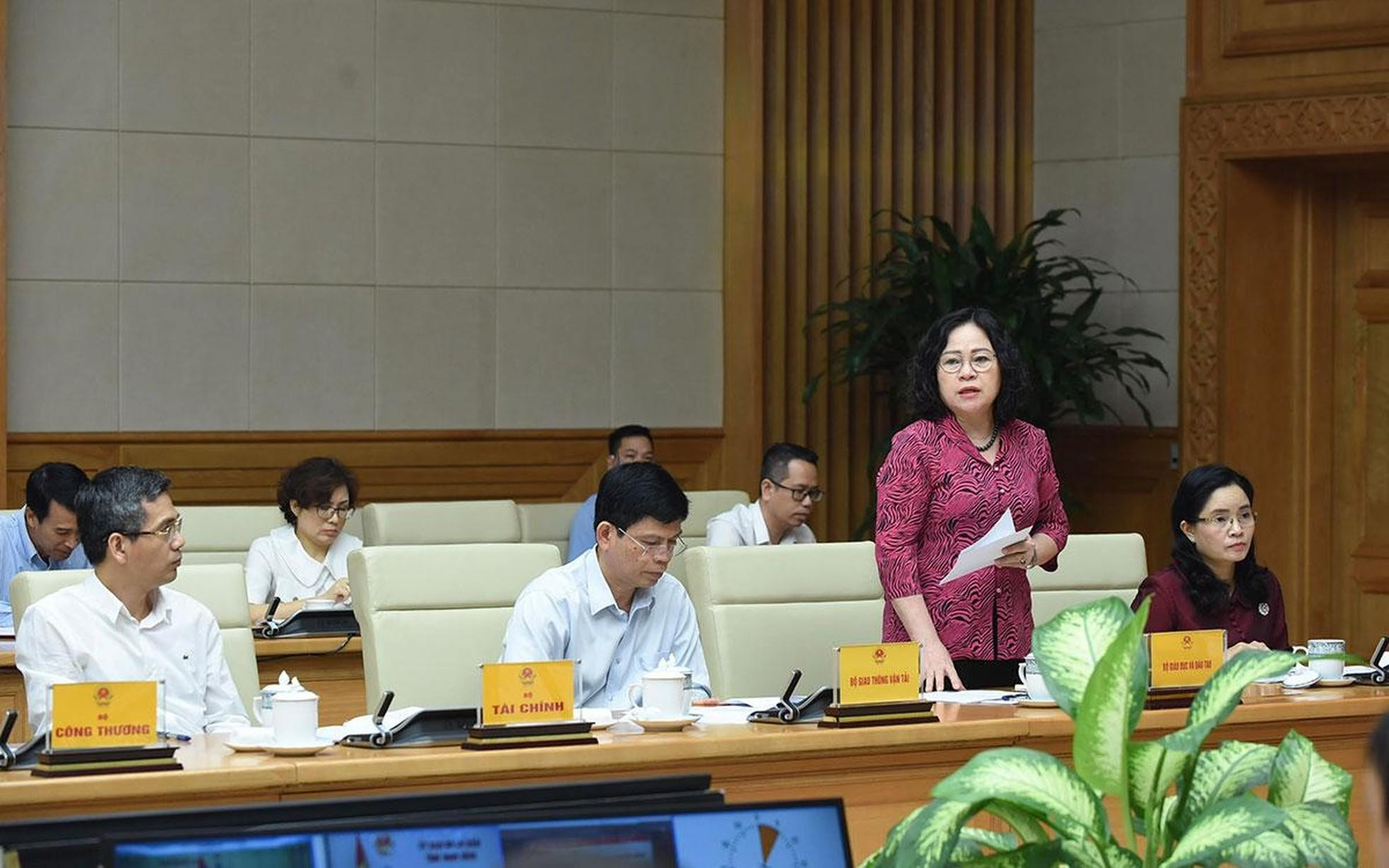 Una funcionaria del Ministerio de Educación y Formación. Una funcionaria del Ministerio de Educación y Formación.