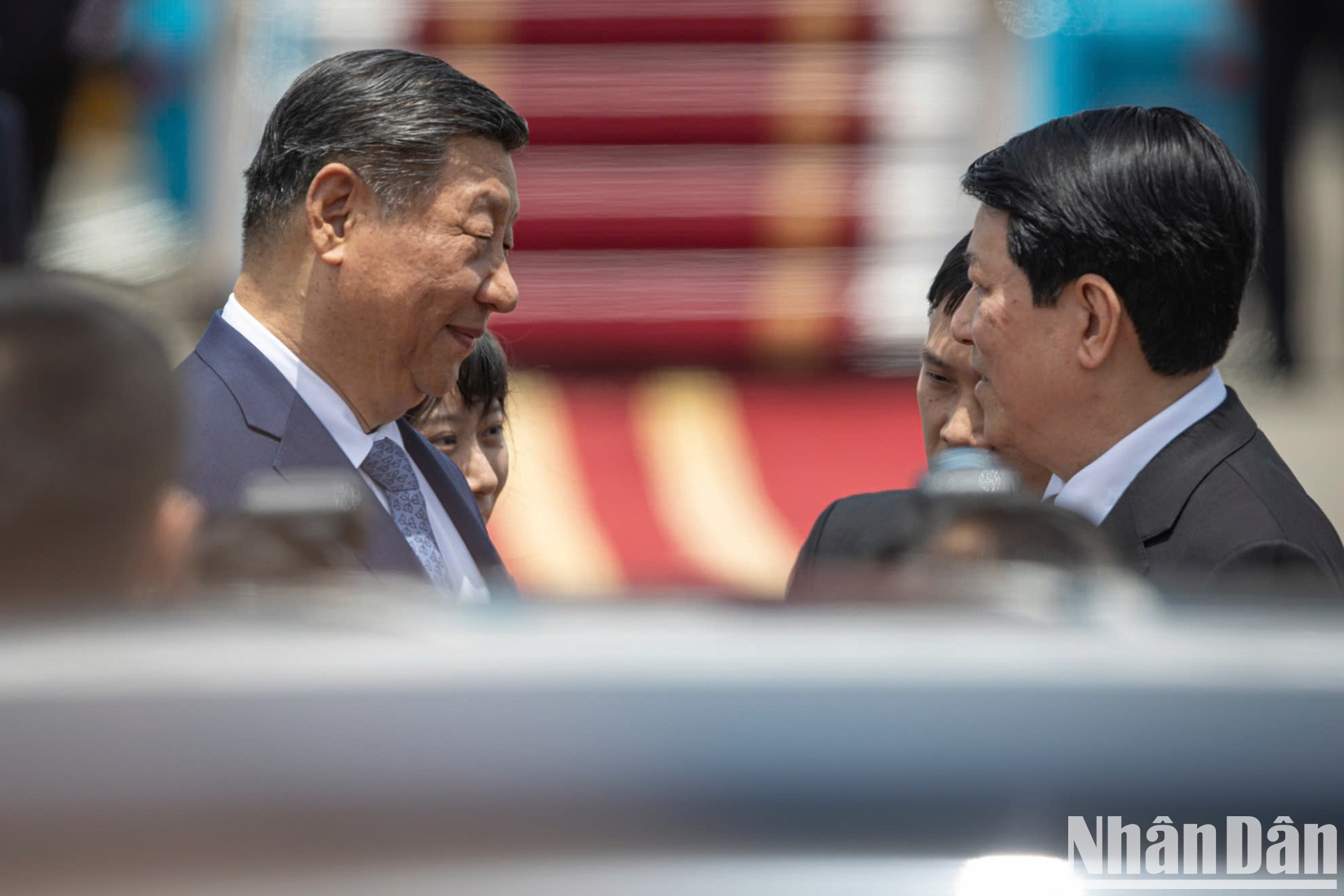 Se trata de la cuarta visita a Vietnam de Xi Jinping en calidad de secretario general del Partido Comunista de China y presidente del Estado, así como su segundo viaje a este país en el XIII mandato del Congreso Nacional del Partido Comunista de Vietnam y el XX mandato del Congreso Nacional del Partido Comunista de China. Se trata de la cuarta visita a Vietnam de Xi Jinping en calidad de secretario general del Partido Comunista de China y presidente del Estado, así como su segundo viaje a este país en el XIII mandato del Congreso Nacional del Partido Comunista de Vietnam y el XX mandato del Congreso Nacional del Partido Comunista de China.