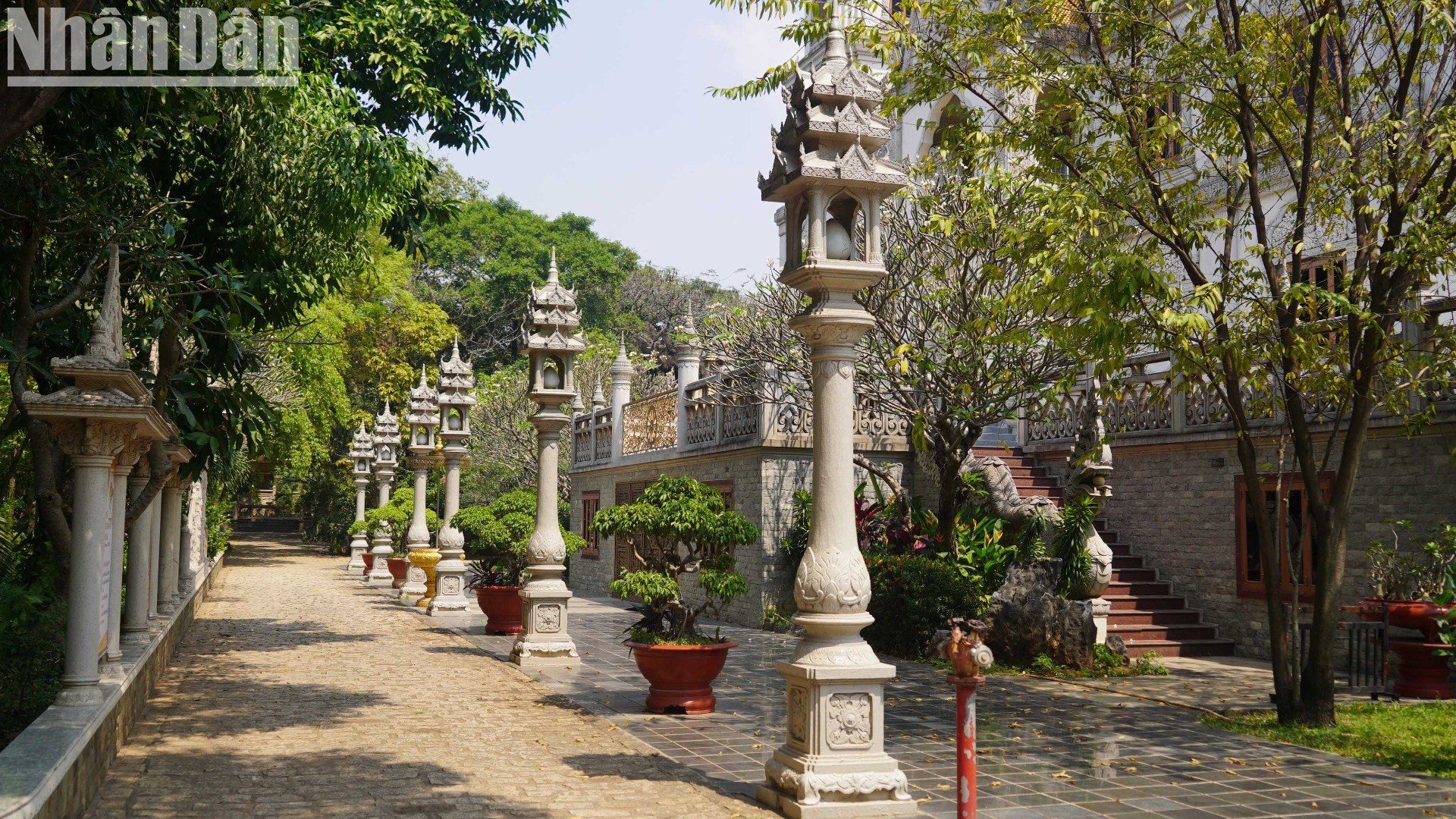 Este recinto de 11 hectáreas suele recibir a peregrinos los fines de semana, quienes también aprovechan para admirar sus paisajes.