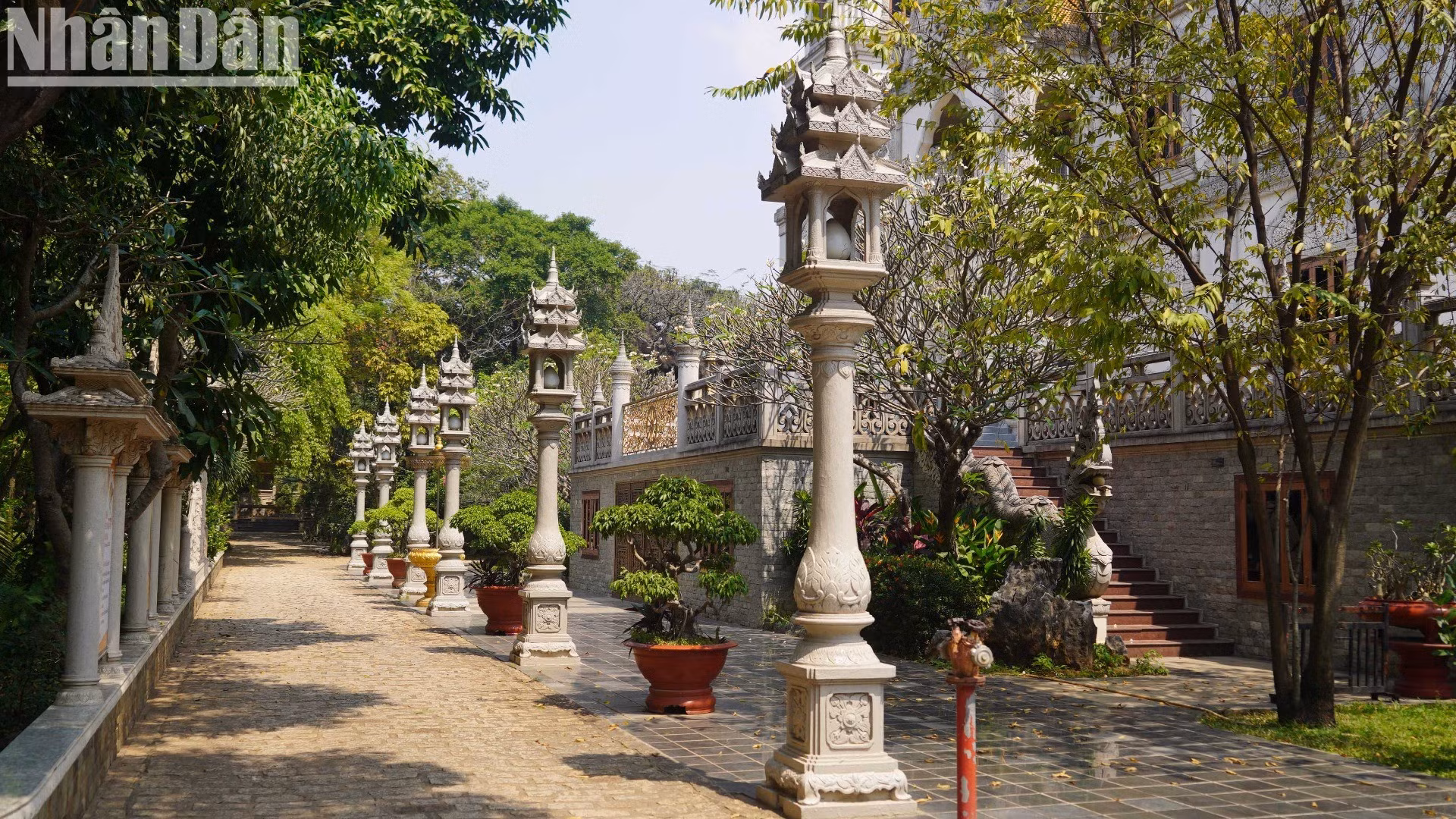 Este recinto de 11 hectáreas suele recibir a peregrinos los fines de semana, quienes también aprovechan para admirar sus paisajes.