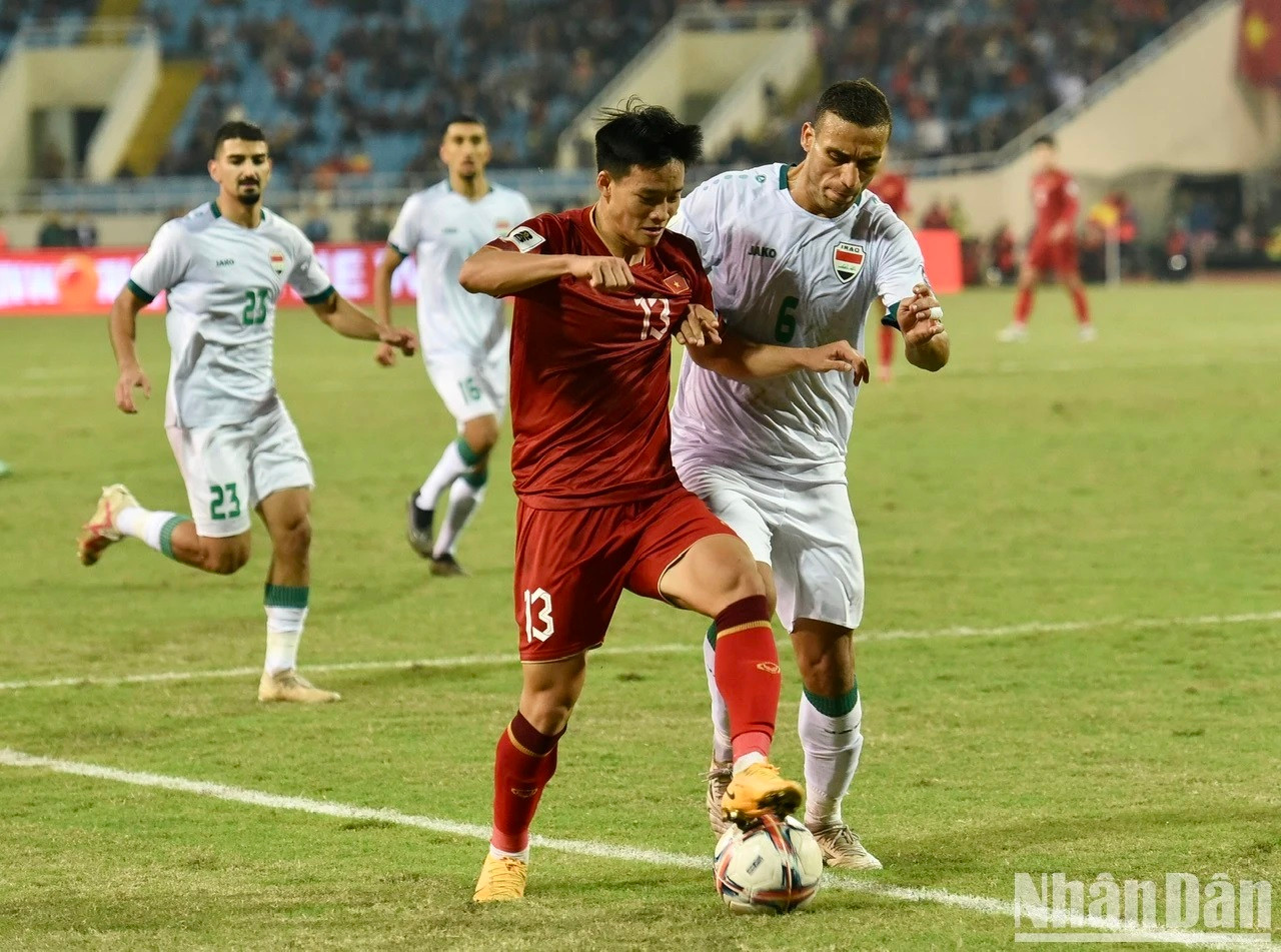 El número de remates de los iraquíes baja fuertemente, sólo tres en la segunda parte, y todos ellos fallados.