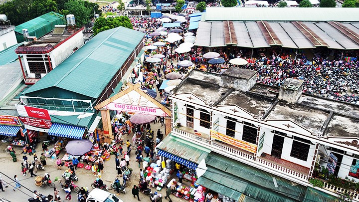 San Thang originalmente se llamaba “Tam duong dat” (Cruce de los tres caminos).