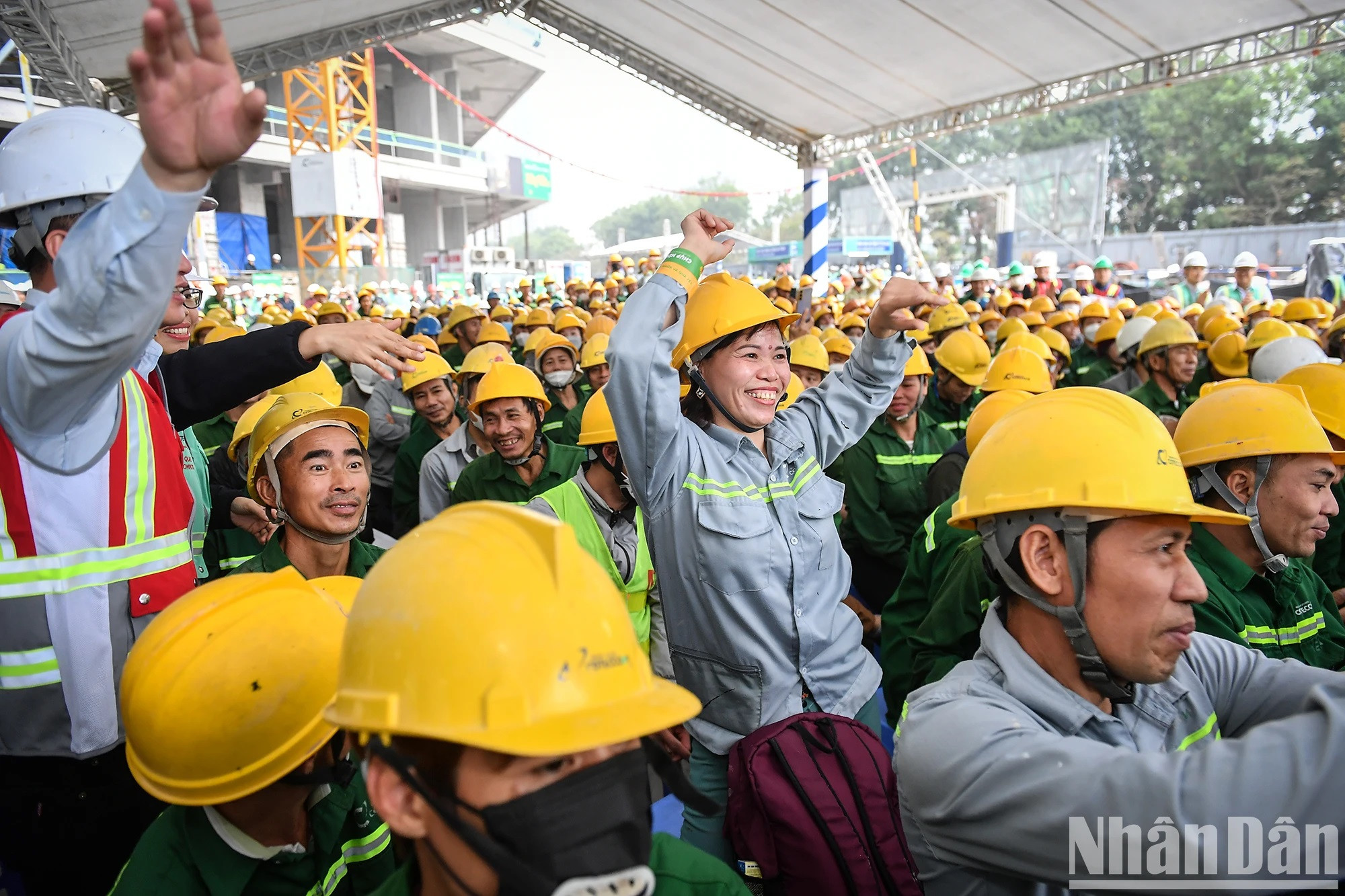 La iniciativa forma parte de los numerosos proyectos comunitarios del periódico Nhan Dan.