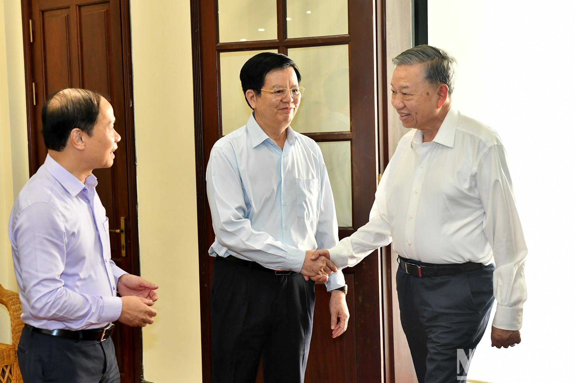 El secretario general To Lam y funcionarios a cargo de la Comisión de Movilización de Masas.