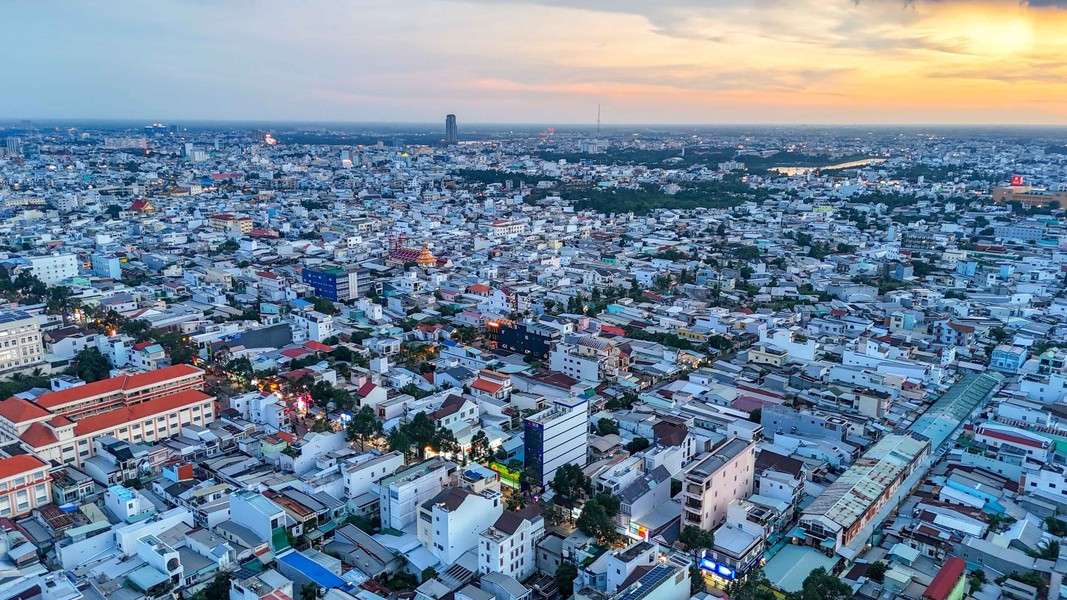 Un rincón urbano del distrito de Ninh Kieu, ciudad de Can Tho. Un rincón urbano del distrito de Ninh Kieu, ciudad de Can Tho.