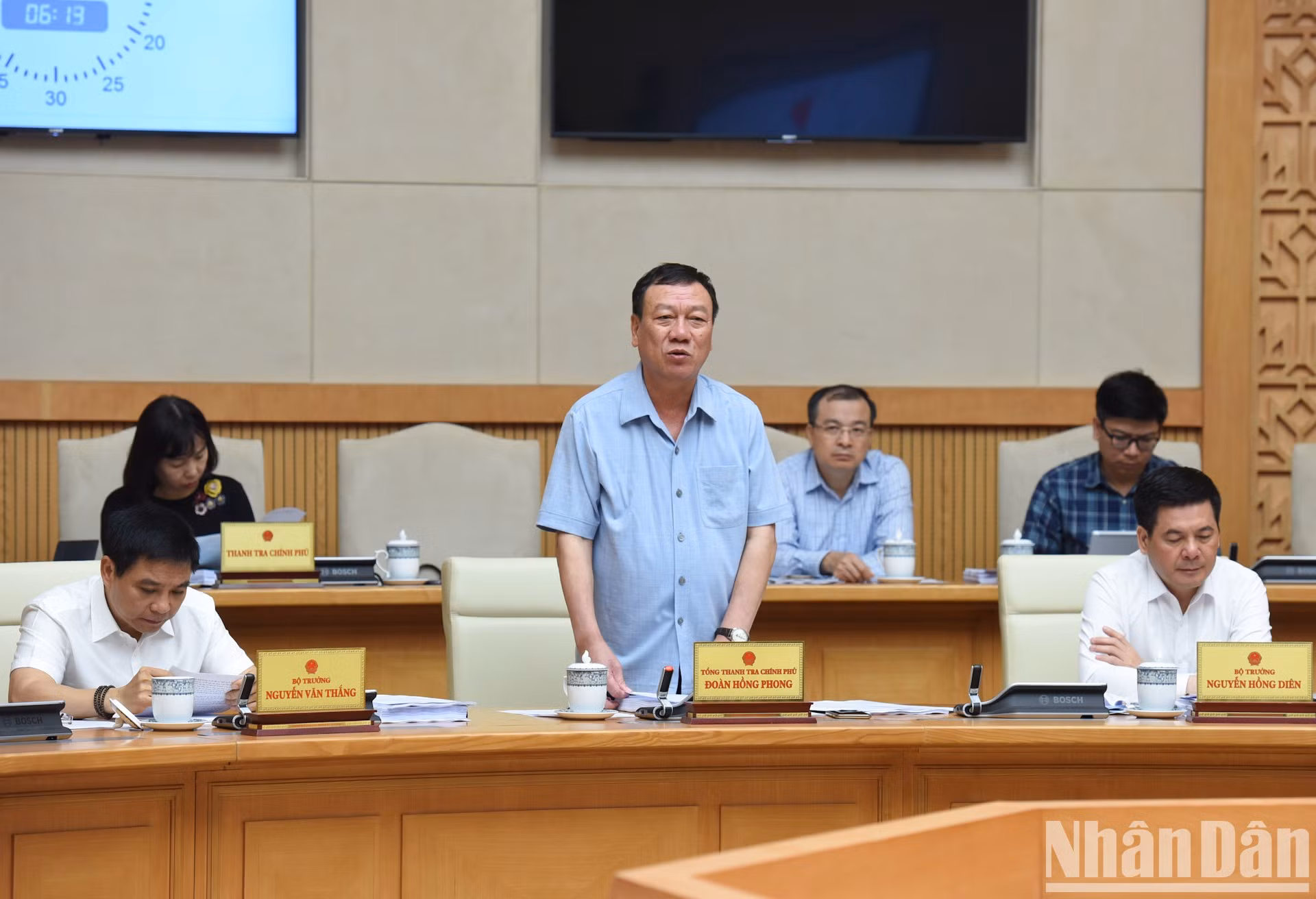 El inspector general del Gobierno, Doan Hong Phong.