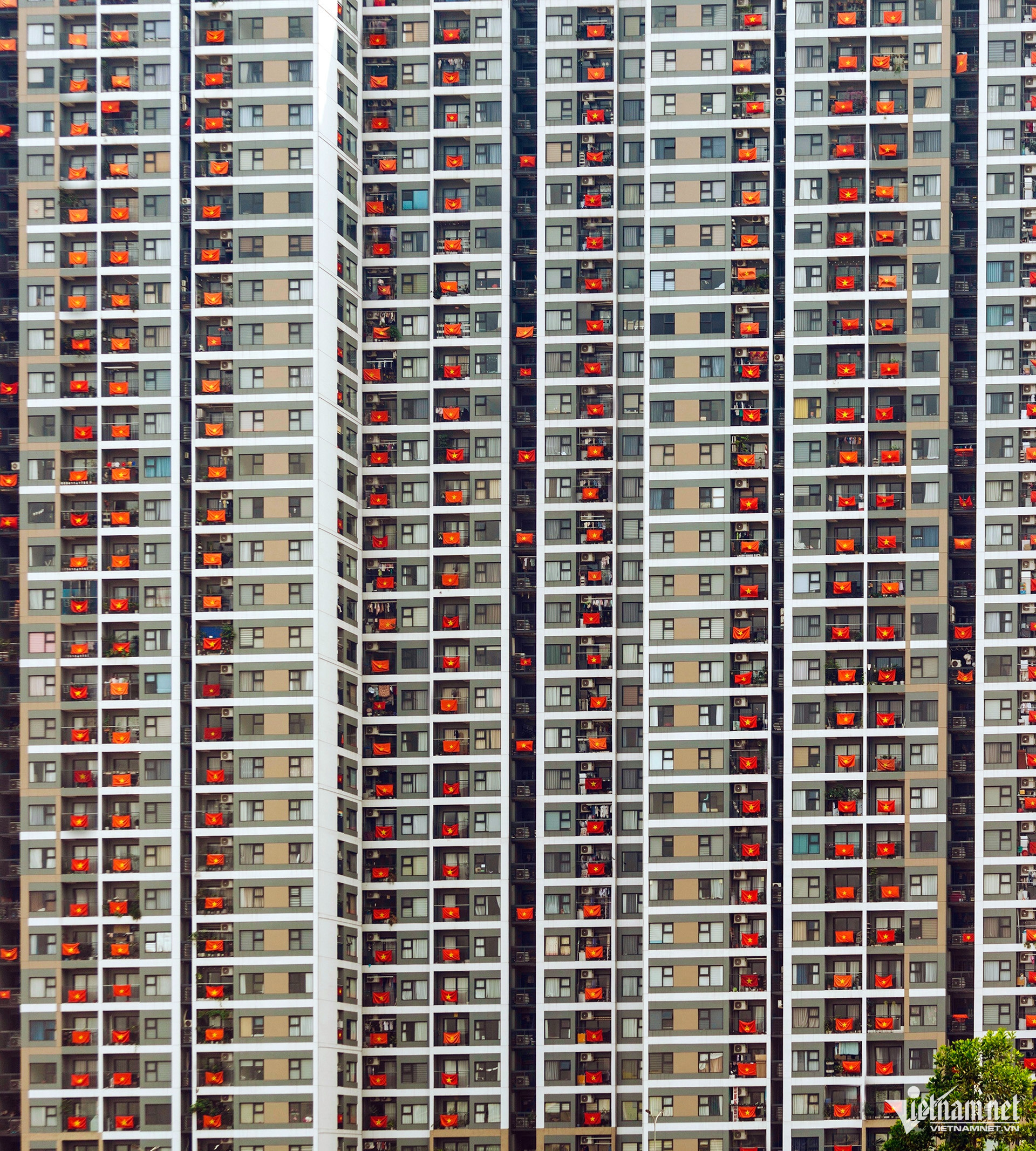 Imagen capturada de un edificio de apartamentos en el distrito de Nam Tu Liem, en la capital vietnamita.