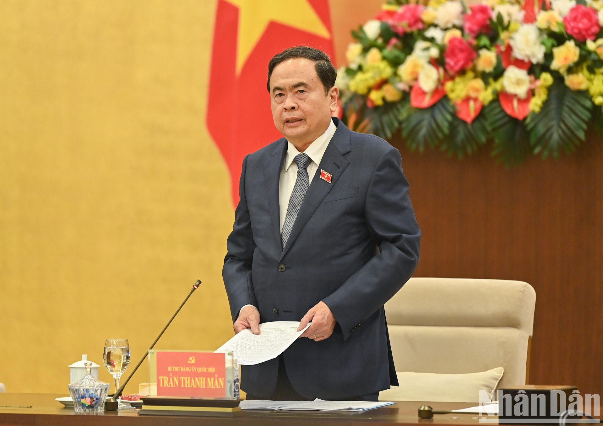 El secretario del Comité partidista en la AN y presidente de la misma, Tran Thanh Man, interviene en la cita. El secretario del Comité partidista en la AN y presidente de la misma, Tran Thanh Man, interviene en la cita.