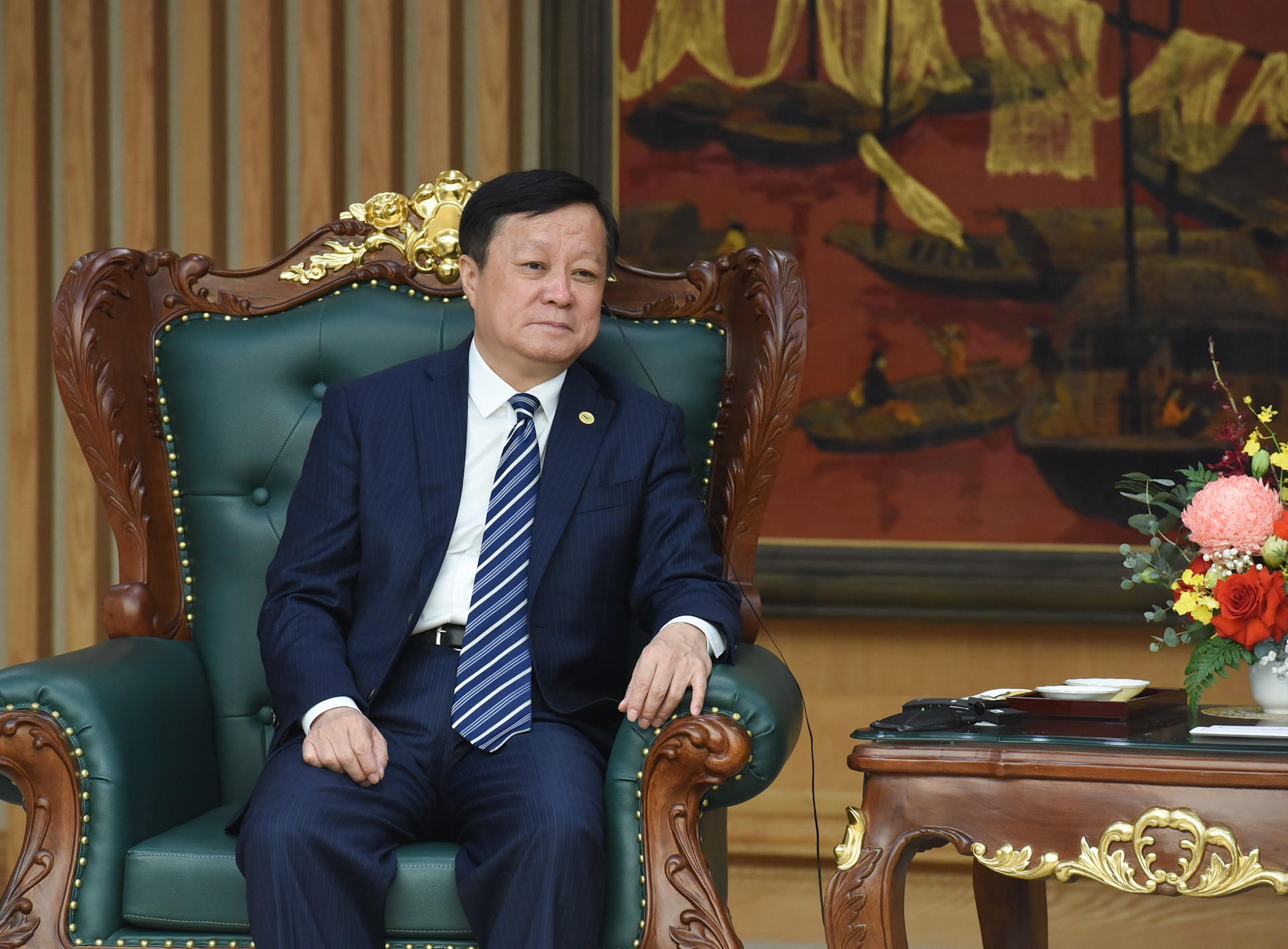 El presidente de la COMAC, He Dongfeng.