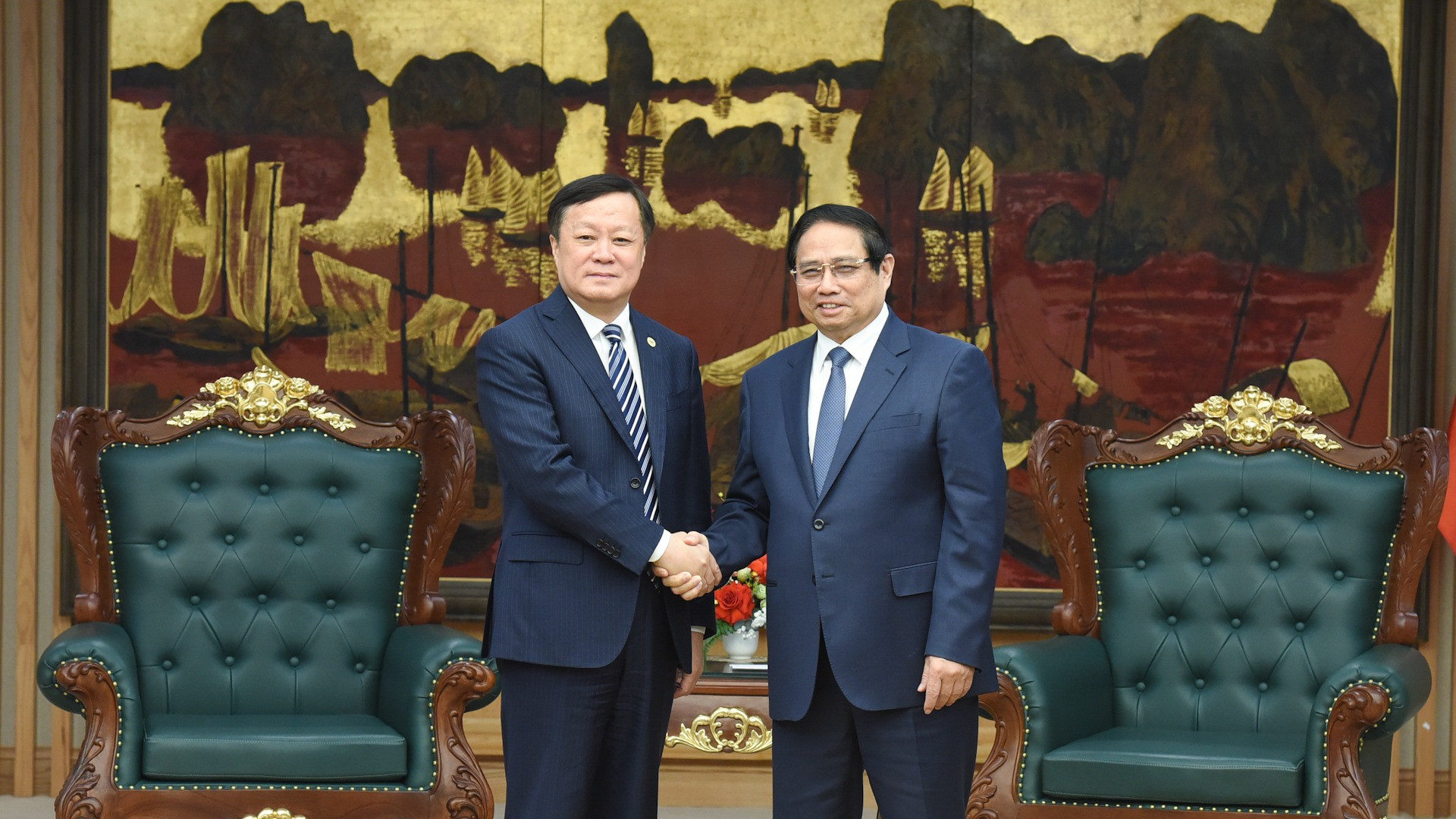 [Foto] Premier vietnamita recibe a ejecutivo de corporación aeronáutica china COMAC