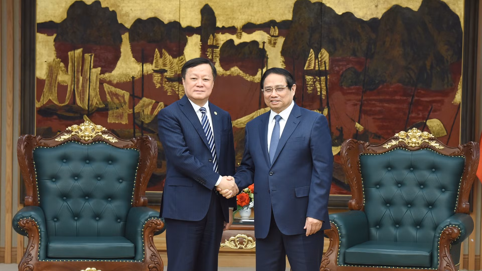 [Foto] Premier vietnamita recibe a ejecutivo de corporación aeronáutica china COMAC