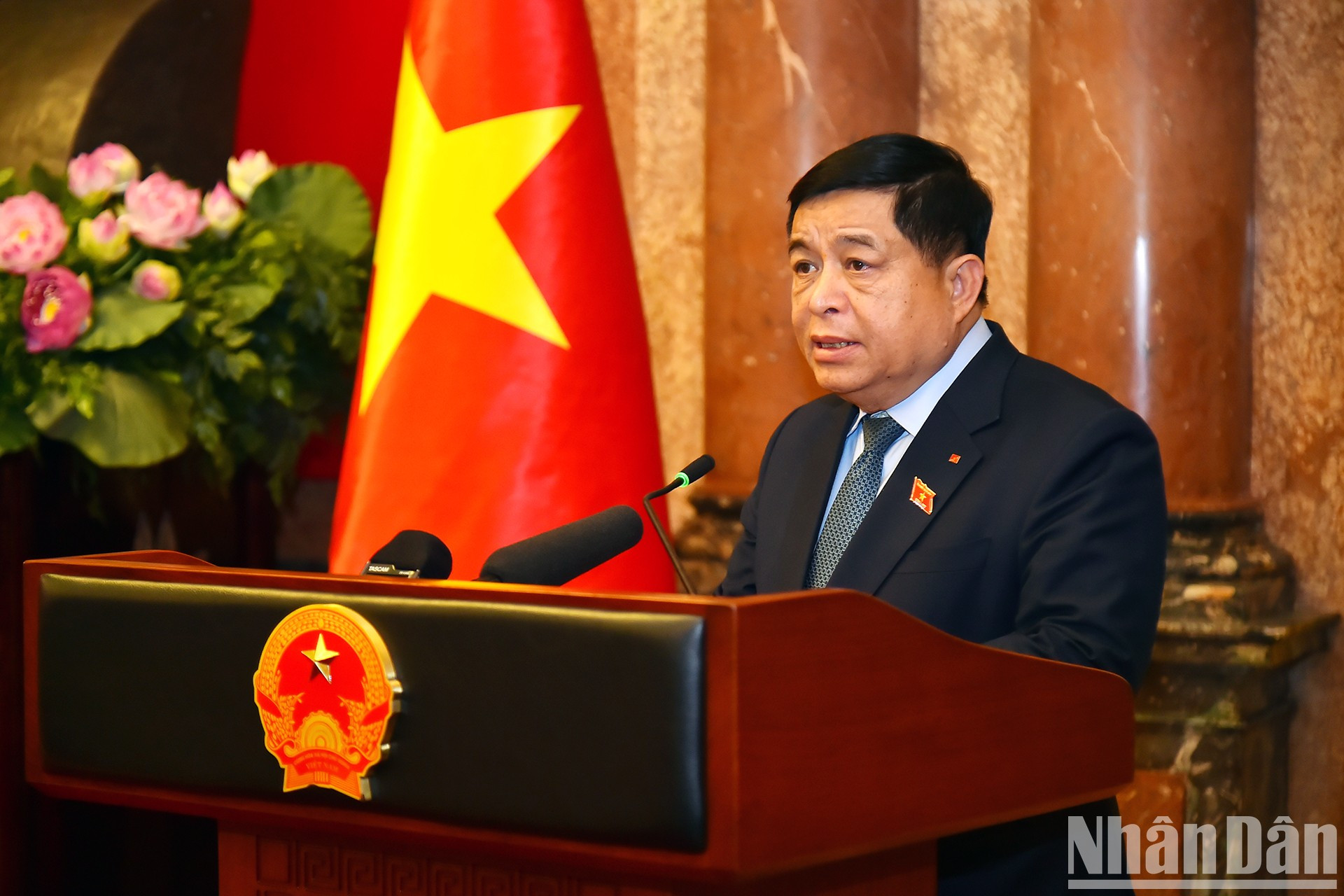 El vice primer ministro Nguyen Chi Dung interviene en la ceremonia. El vice primer ministro Nguyen Chi Dung interviene en la ceremonia.