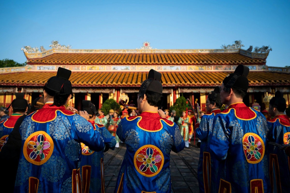 La banda de música ceremonial en el ritual “Thuong tieu”.