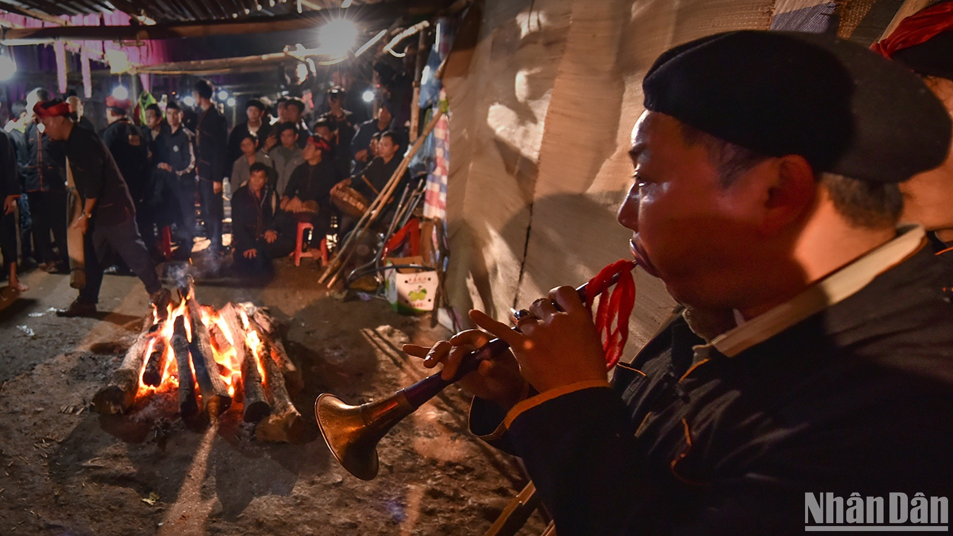 Cada ademán es una expresión del rico patrimonio cultural autóctono. Cada ademán es una expresión del rico patrimonio cultural autóctono.