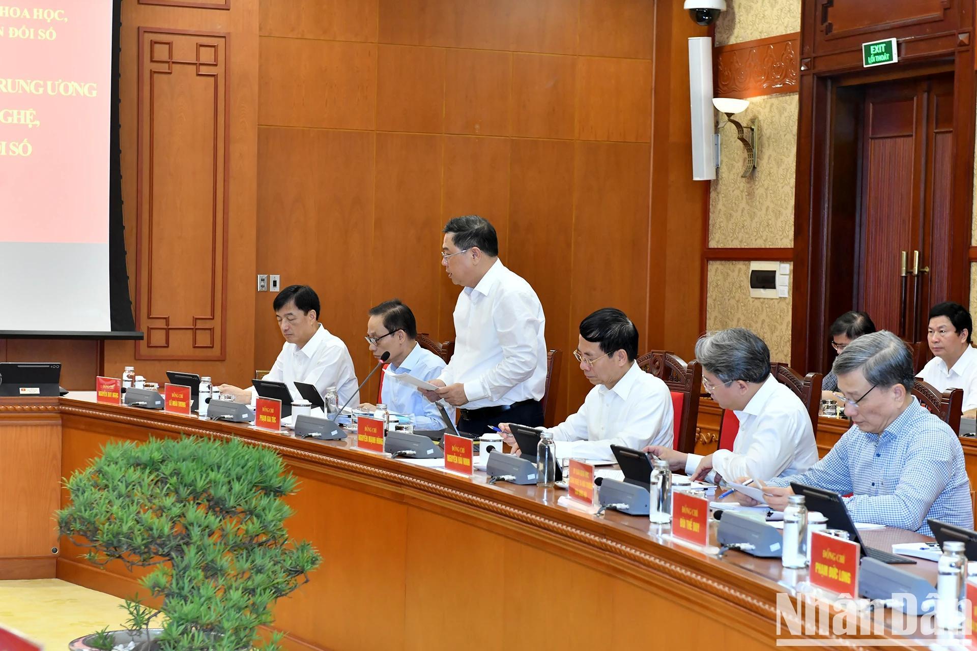 Delegados a la reunión.