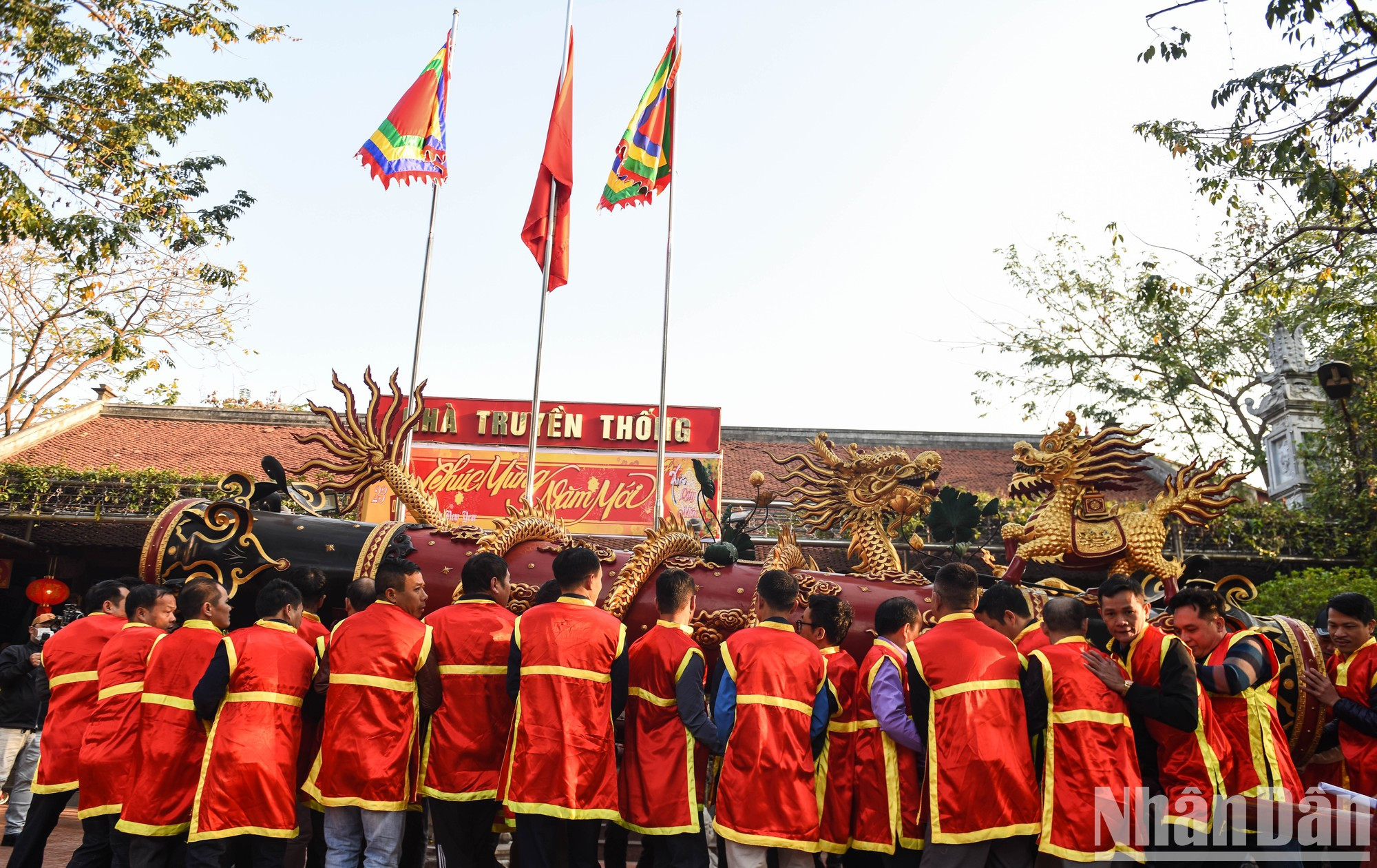 El Festival de Procesión de Petardo en Dong Ky ha sido reconocido Patrimonio Cultural Inmaterial de Vietnam. El Festival de Procesión de Petardo en Dong Ky ha sido reconocido Patrimonio Cultural Inmaterial de Vietnam.