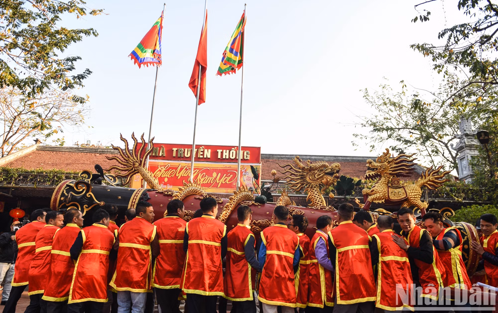 El Festival de Procesión de Petardo en Dong Ky ha sido reconocido Patrimonio Cultural Inmaterial de Vietnam.