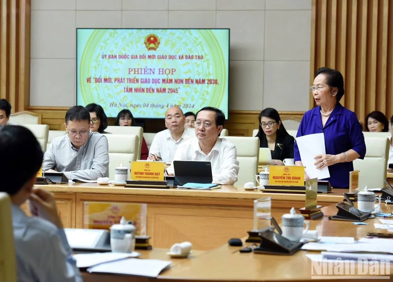La presidenta de la Asociación de Estímulo al Estudio de Vietnam, Nguyen Thi Doan. La presidenta de la Asociación de Estímulo al Estudio de Vietnam, Nguyen Thi Doan.