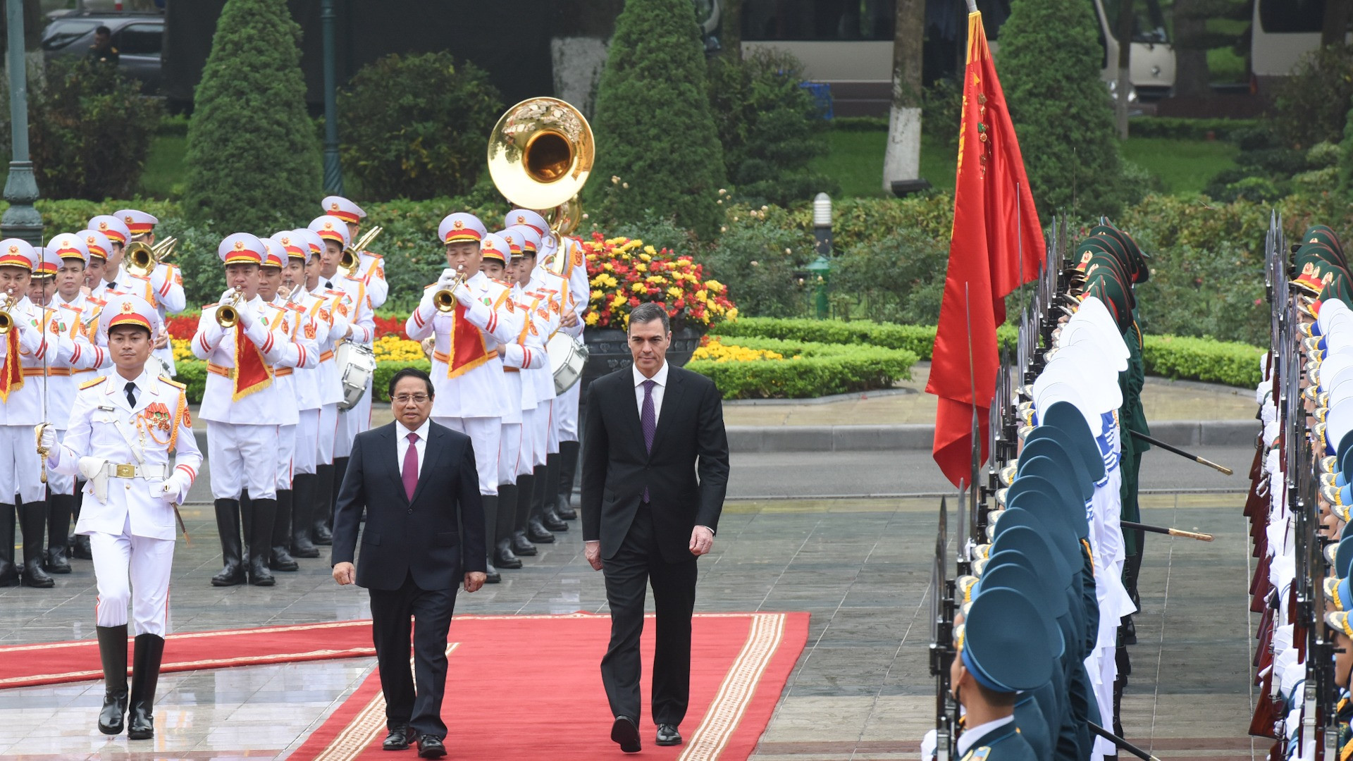 [Foto] Ceremonia de recepción al presidente del Gobierno español en visita oficial a Vietnam
