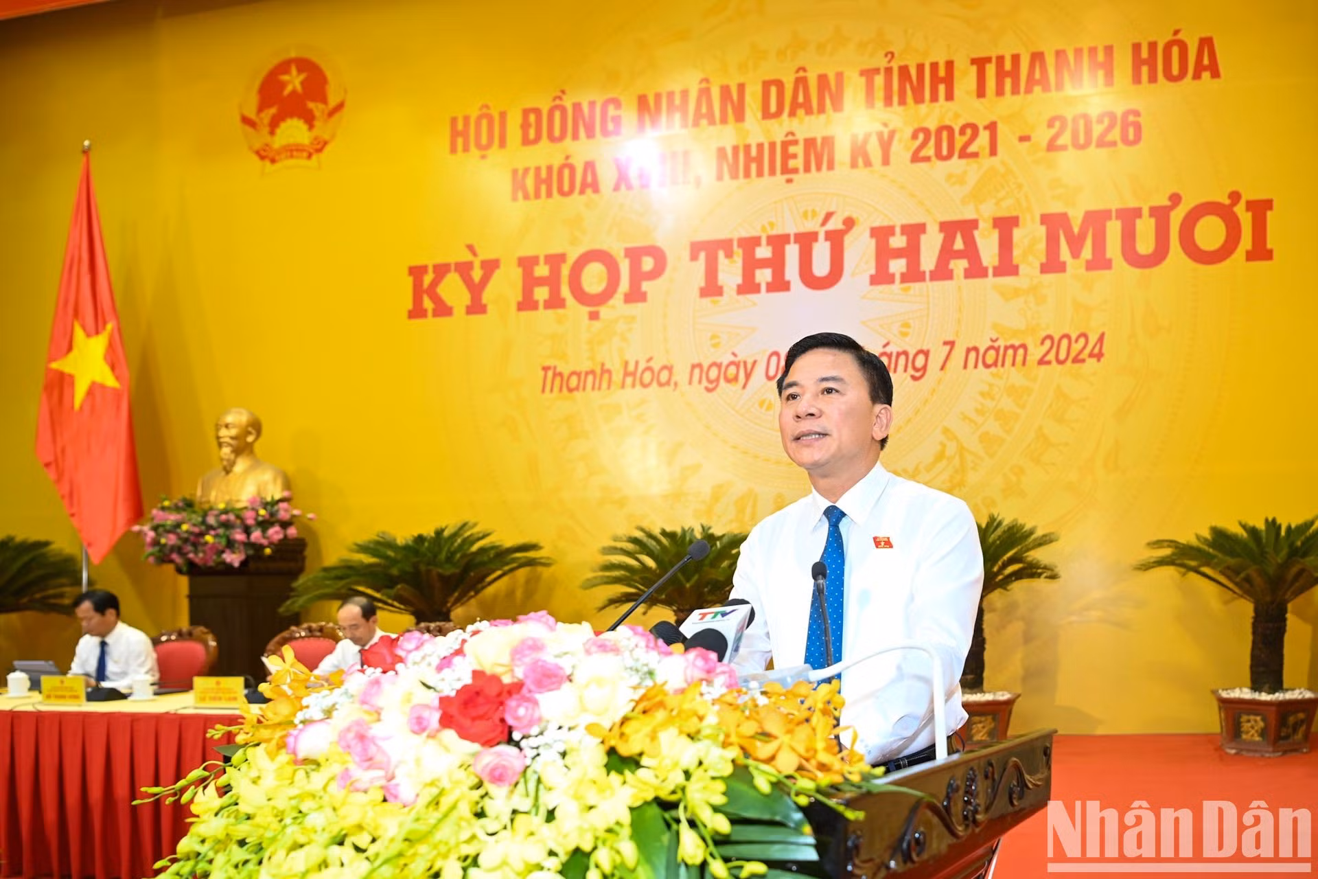 Do Trong Hung, Secretario del Comité de Thanh Hoa del Partido Comunista de Vietnam y Presidente del Consejo Popular Provincial, pronuncia el discurso inaugural. Do Trong Hung, Secretario del Comité de Thanh Hoa del Partido Comunista de Vietnam y Presidente del Consejo Popular Provincial, pronuncia el discurso inaugural.