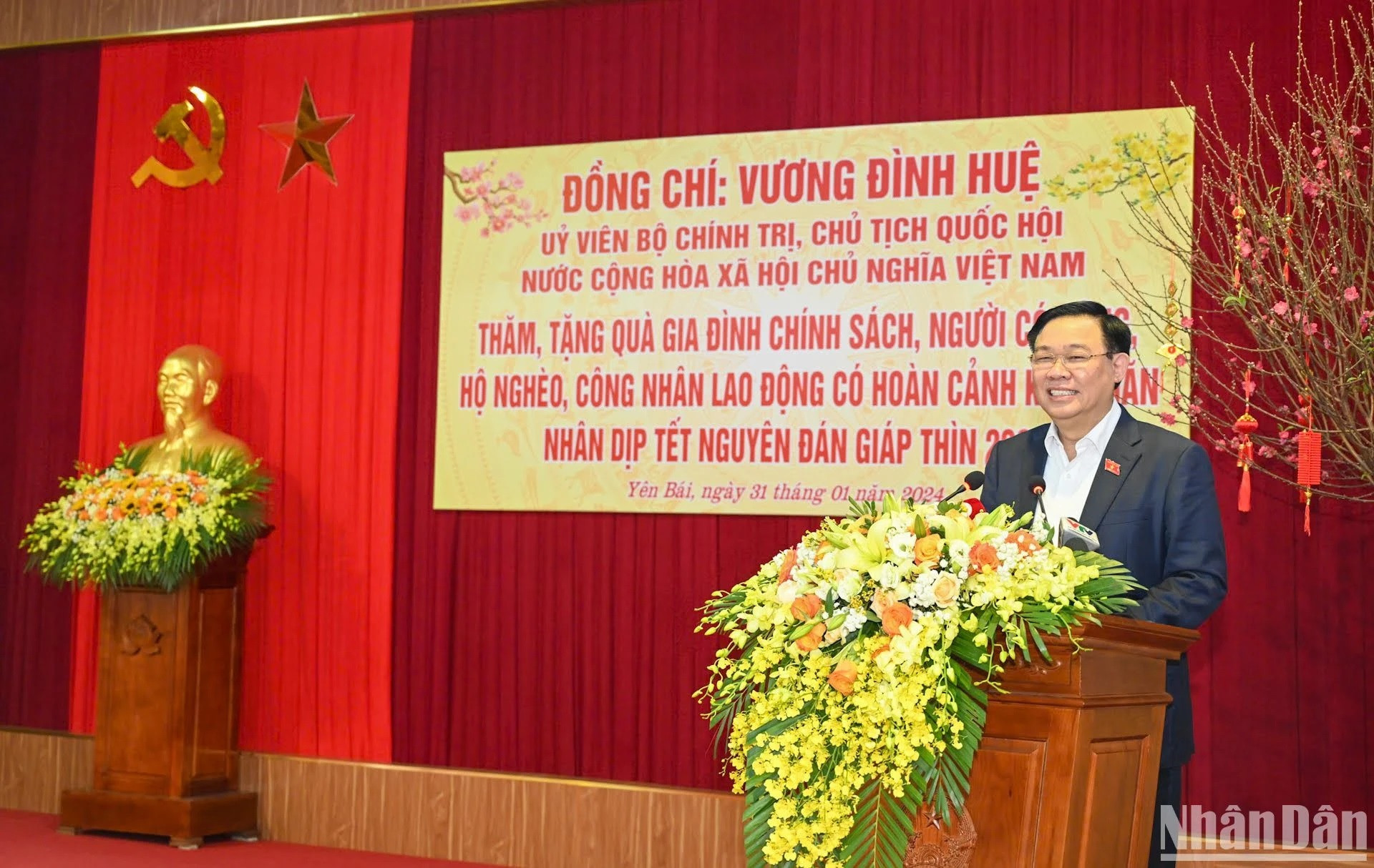 El jefe del Parlamento transmite sus mejores deseos por el Tet a la población local. El jefe del Parlamento transmite sus mejores deseos por el Tet a la población local.