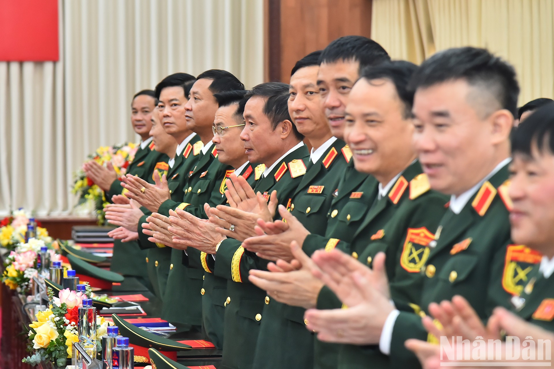 Representantes del Cuerpo de Ejército 12.