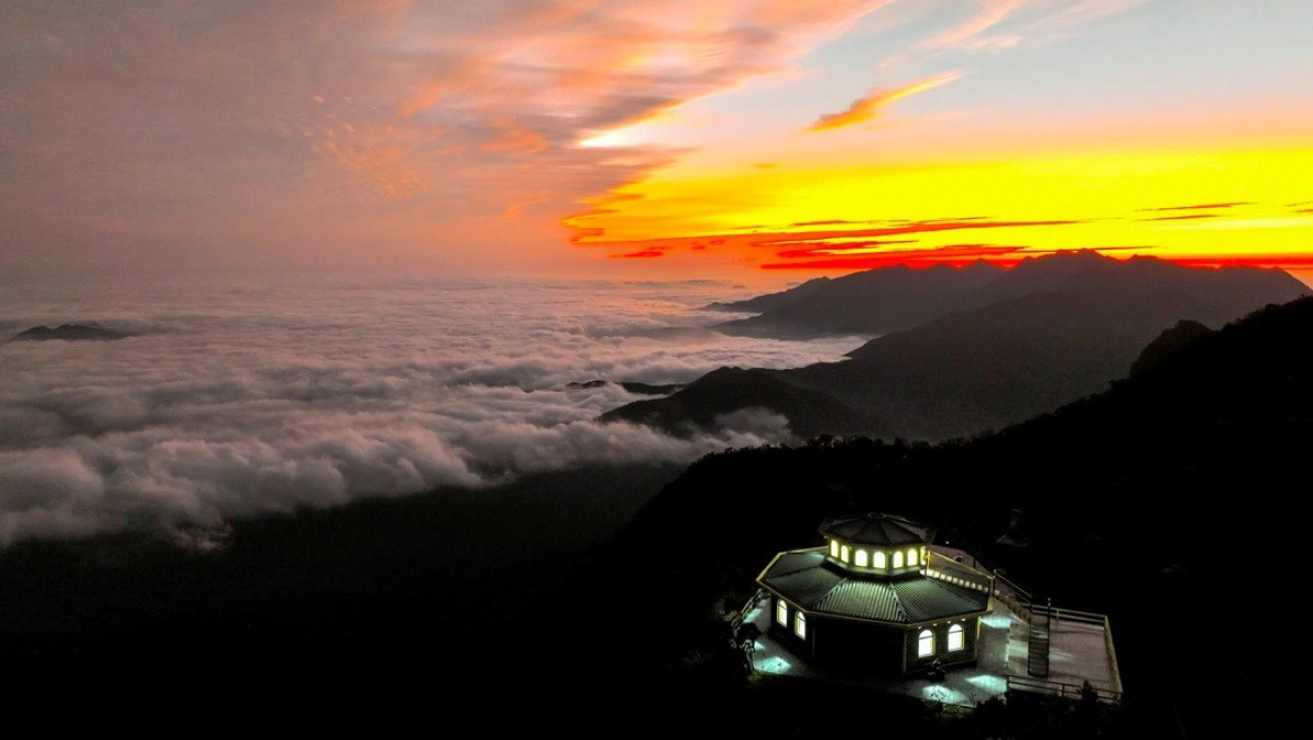 Por su virginidad, el Parque Nacional de Bach Ma, hogar de la sierra, es un destino singular. Por su virginidad, el Parque Nacional de Bach Ma, hogar de la sierra, es un destino singular.
