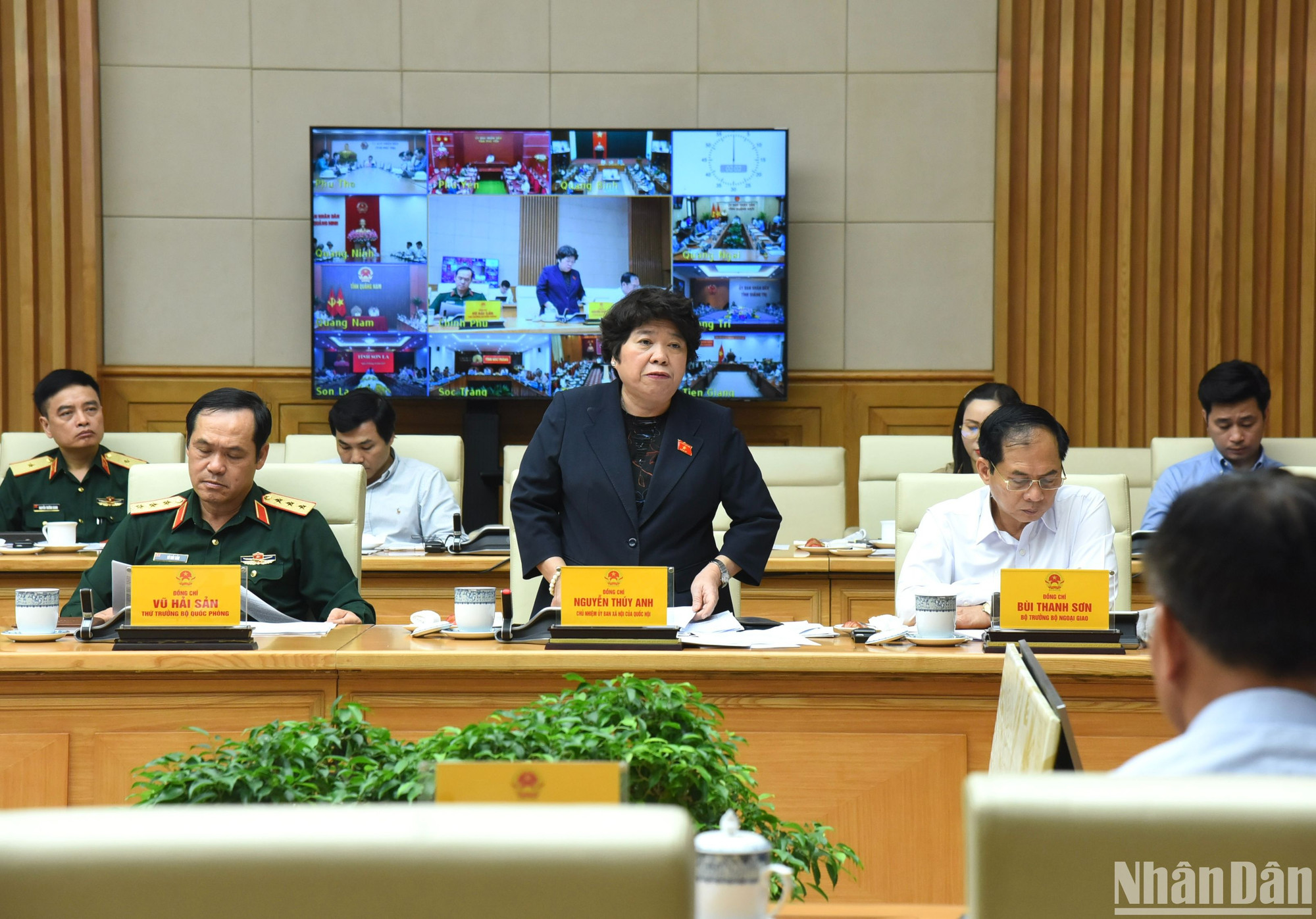 La jefa de la Comisión de Asuntos Sociales de la Asamblea Nacional, Nguyen Thuy Anh.