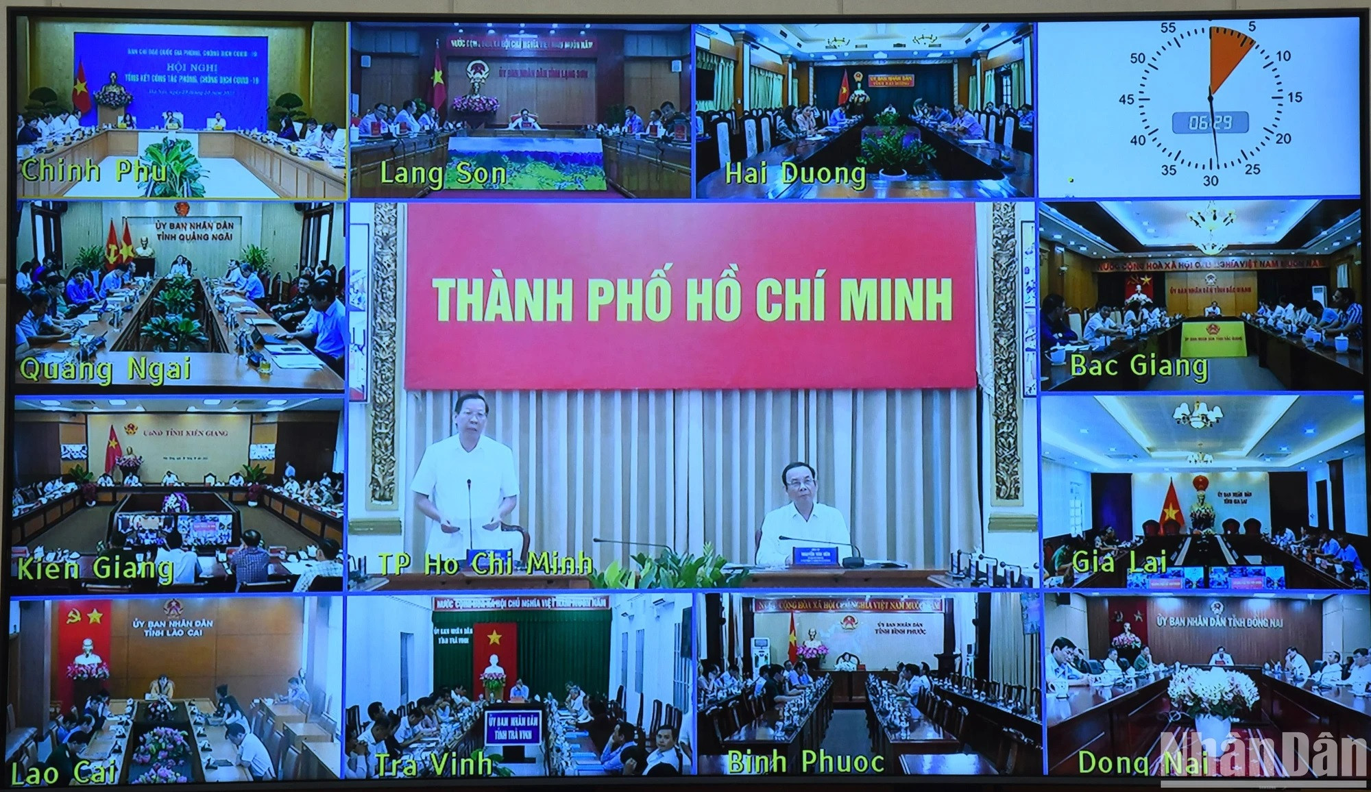 La cita se lleva a cabo de forma presencial y virtual.