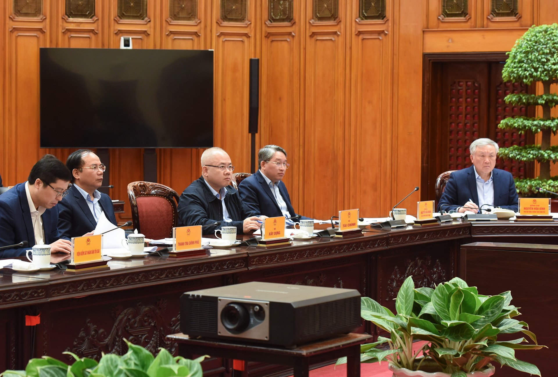 Subjefes de Gobierno y ministros participantes en la cita. Subjefes de Gobierno y ministros participantes en la cita.