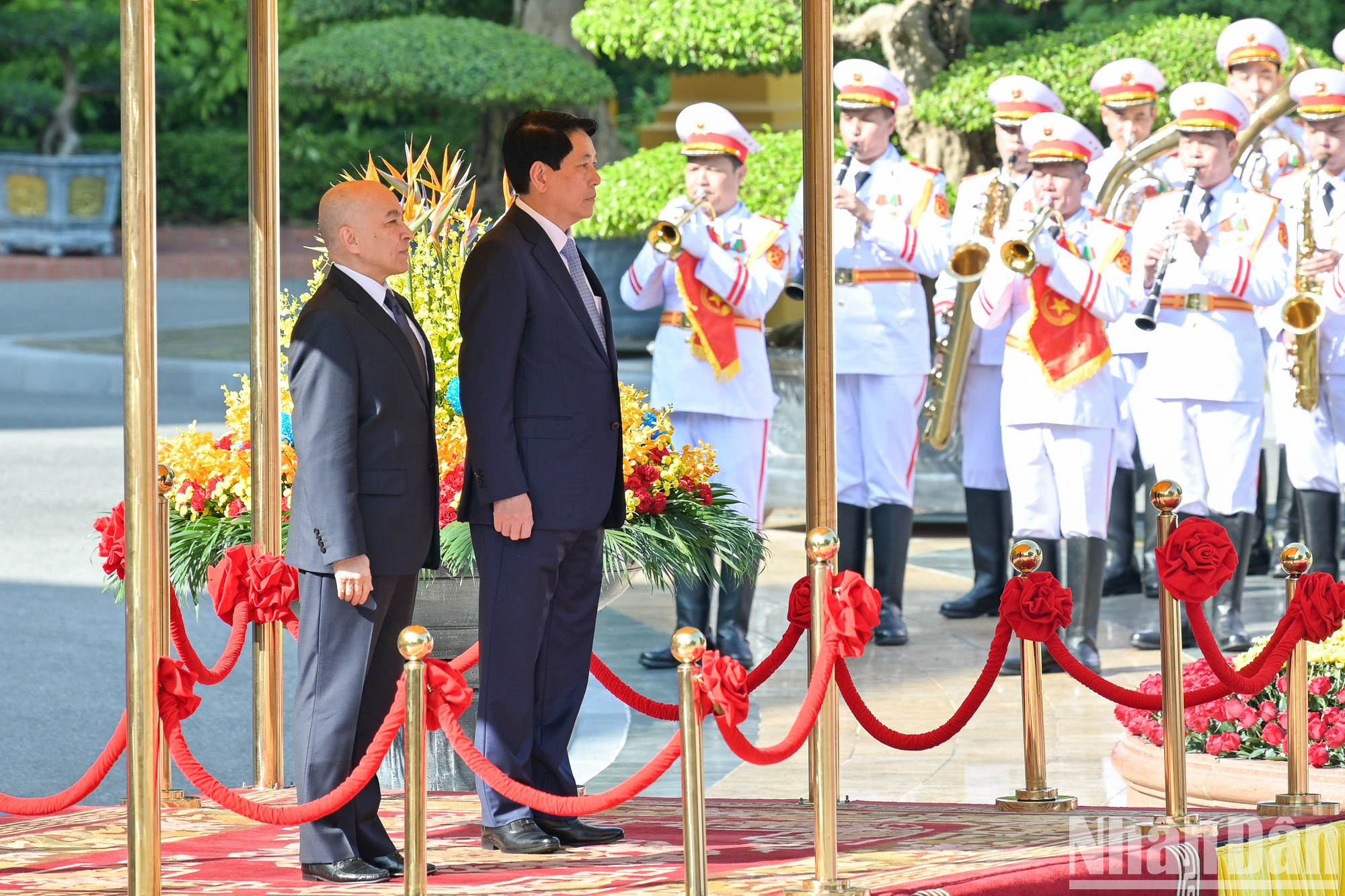 El presidente Luong Cuong y el rey Norodom Sihamoni. El presidente Luong Cuong y el rey Norodom Sihamoni.