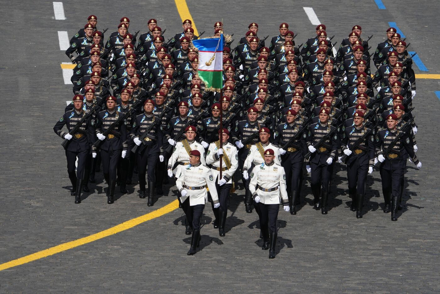 La delegación de Uzbekistán.