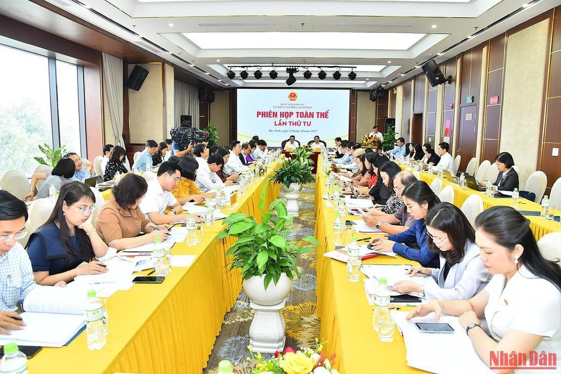 Panorama de la reunión.