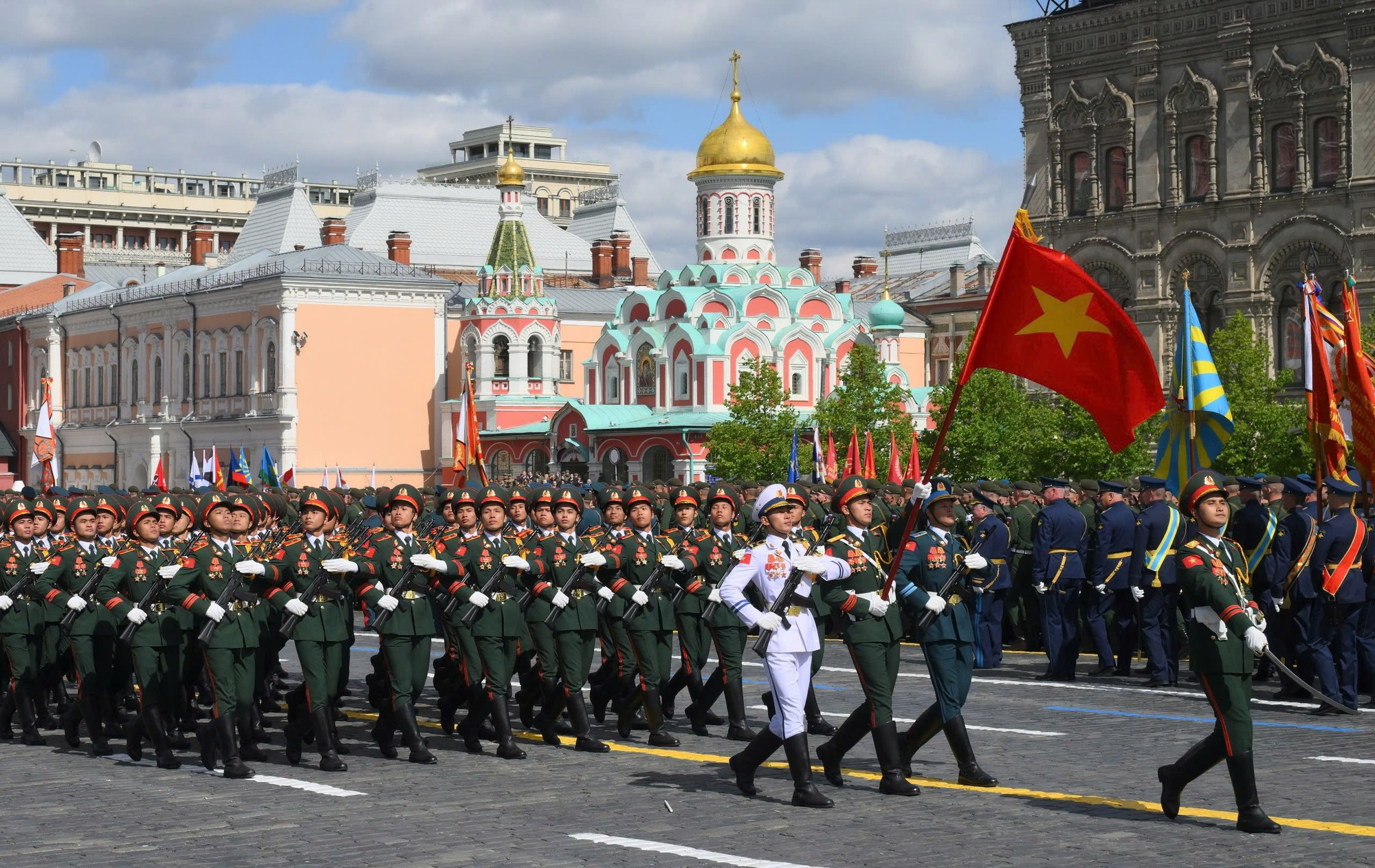 Efectivos del Ejército Popular de Vietnam. Efectivos del Ejército Popular de Vietnam.