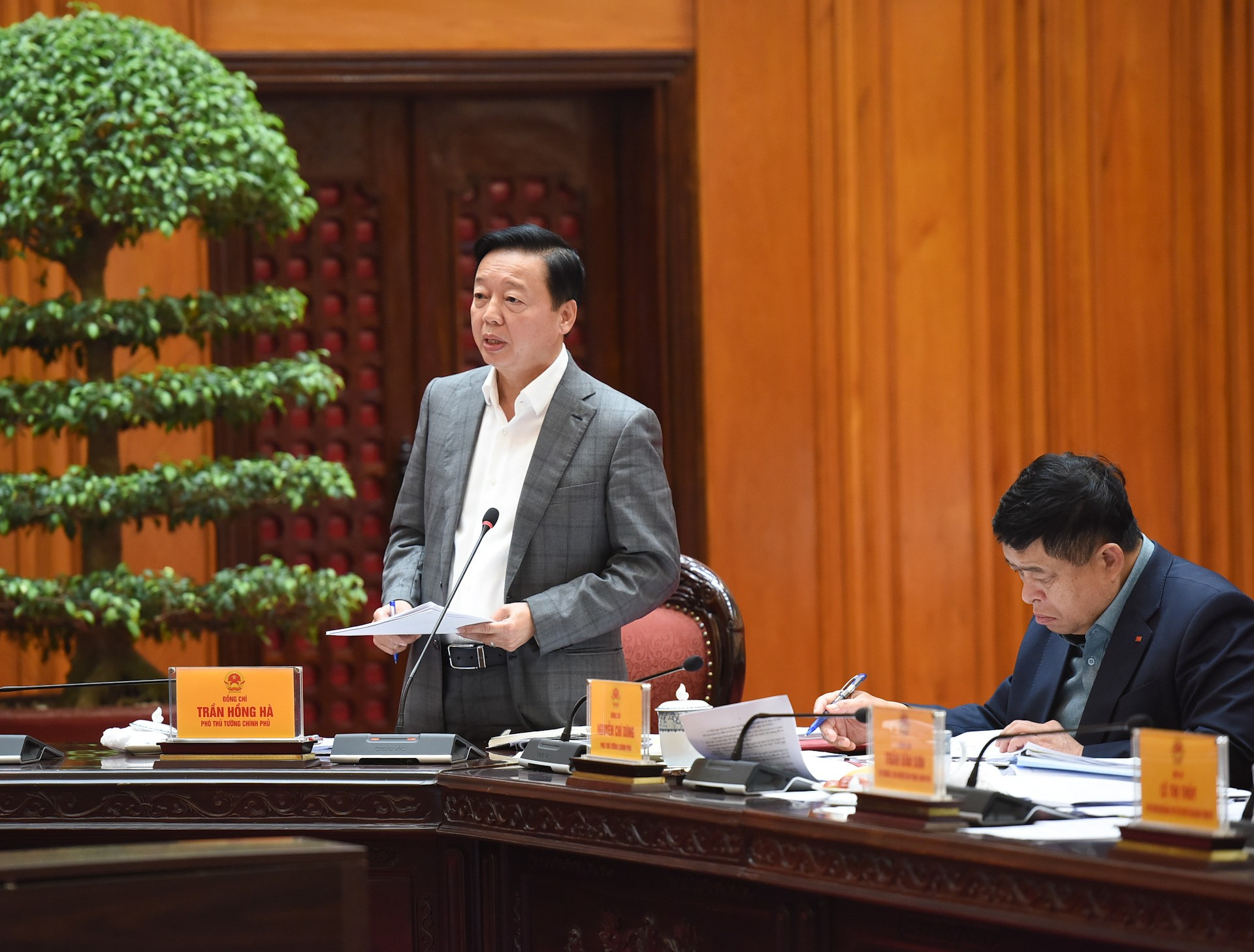 El vicepremier Tran Hong Ha.