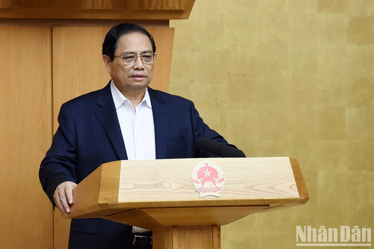 El premier Pham Minh Chinh interviene en la cita.