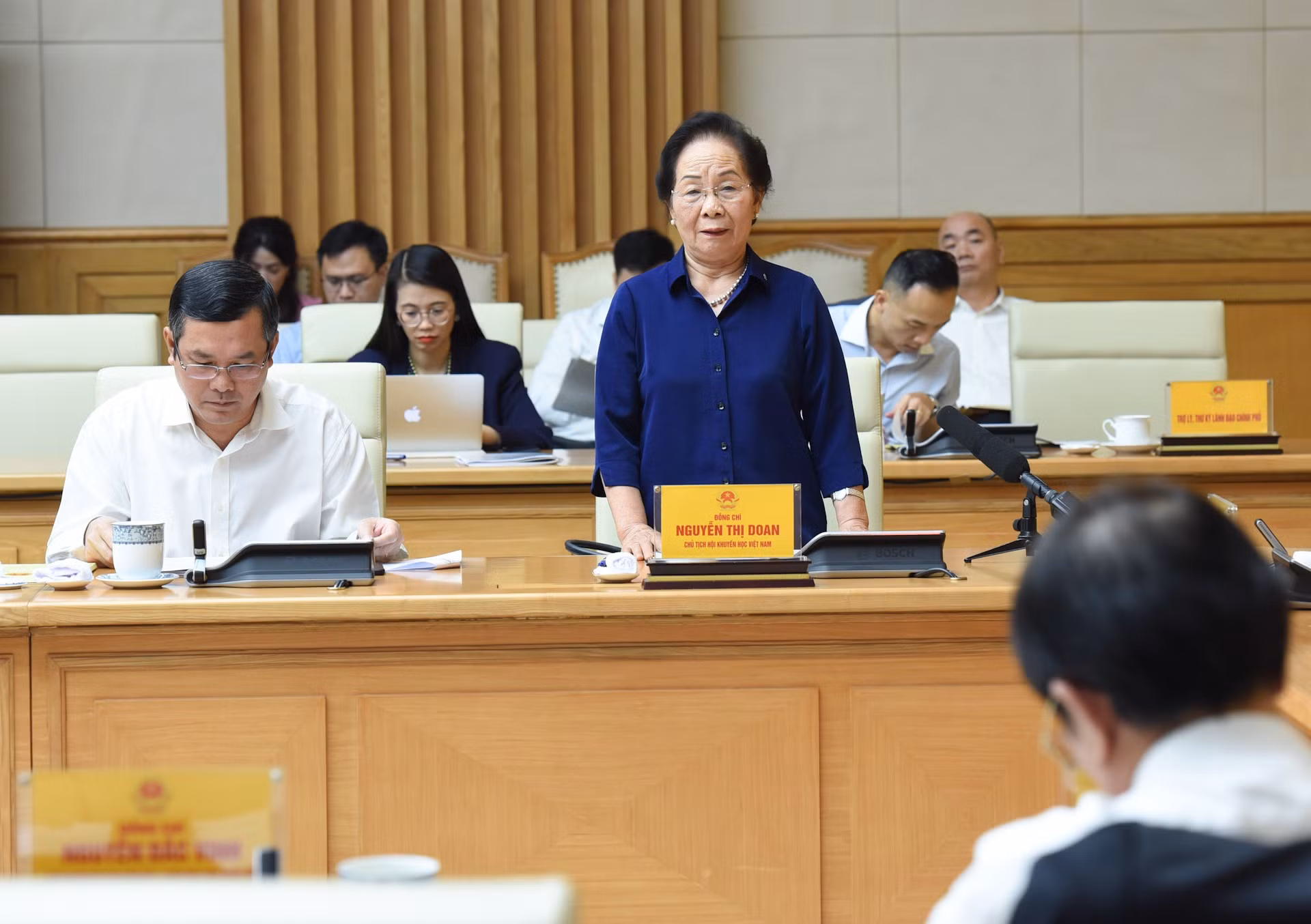 La presidenta de la Asociación de Estímulo al Estudio de Vietnam, Nguyen Thi Doan. La presidenta de la Asociación de Estímulo al Estudio de Vietnam, Nguyen Thi Doan.