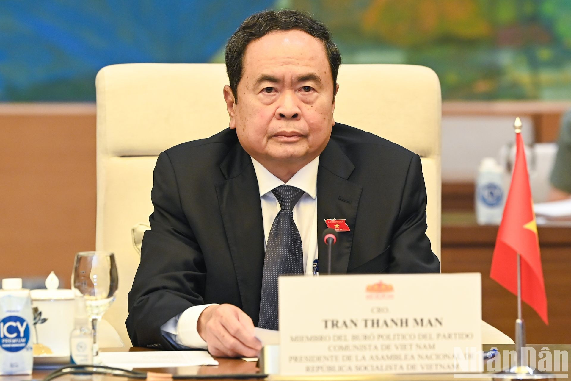 El jefe del Legislativo vietnamita interviene en la reunión. El jefe del Legislativo vietnamita interviene en la reunión.