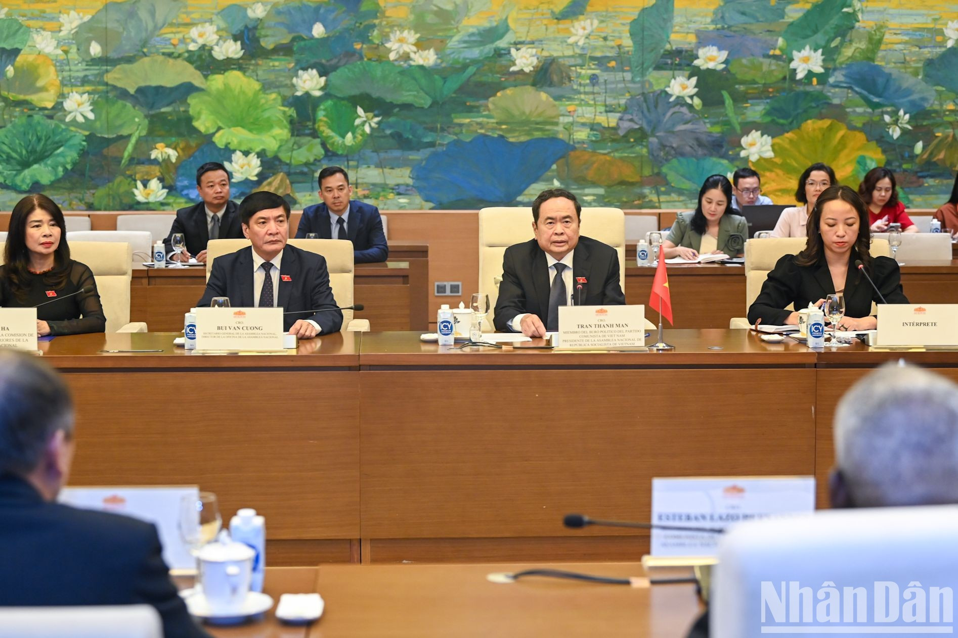 La parte vietnamita. La parte vietnamita.