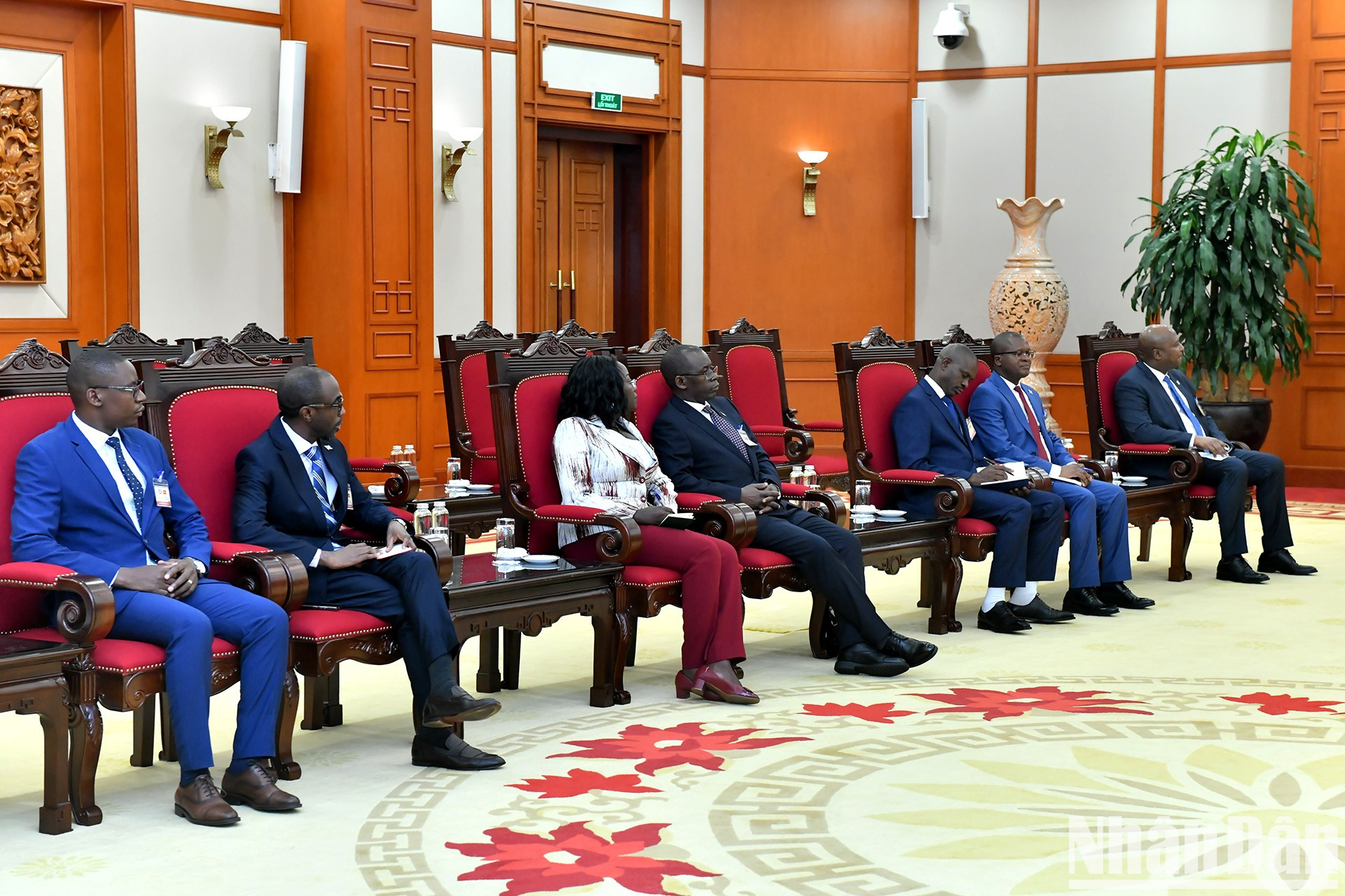 Miembros de la delegación burundesa. Miembros de la delegación burundesa.