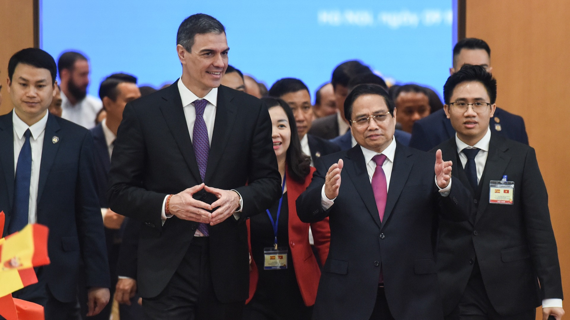 [Foto] Jefes de Gobierno de Vietnam y España presencian firma de acuerdos bilaterales