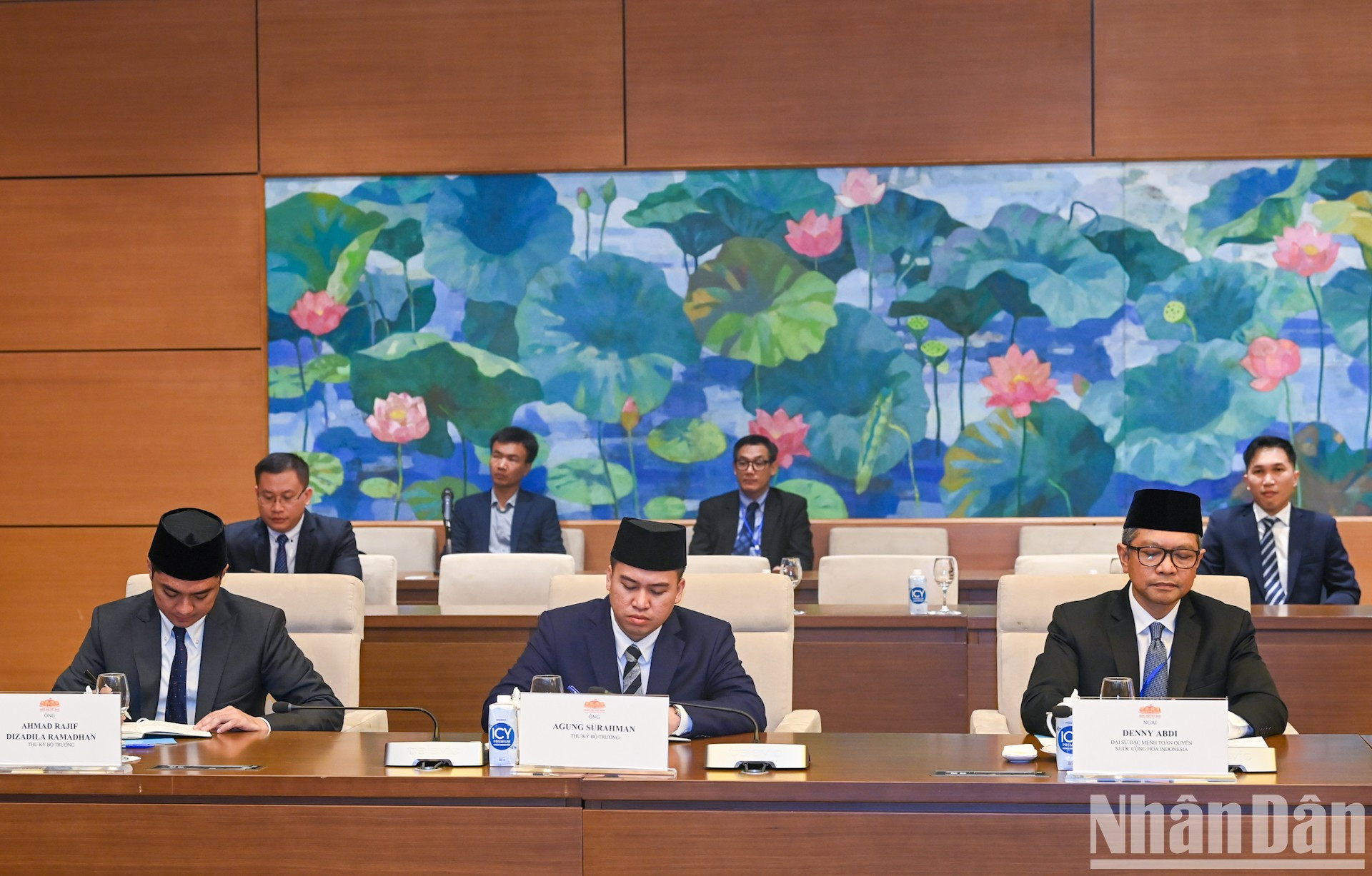 Delegados de Indonesia. Delegados de Indonesia.