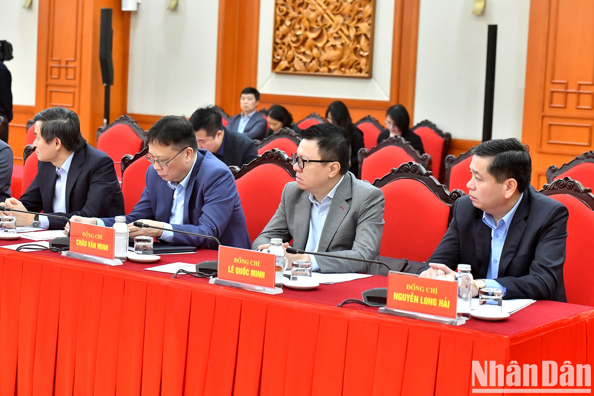 Miembros del Subcomité de Documentos del XIV Congreso Nacional del PCV. Miembros del Subcomité de Documentos del XIV Congreso Nacional del PCV.