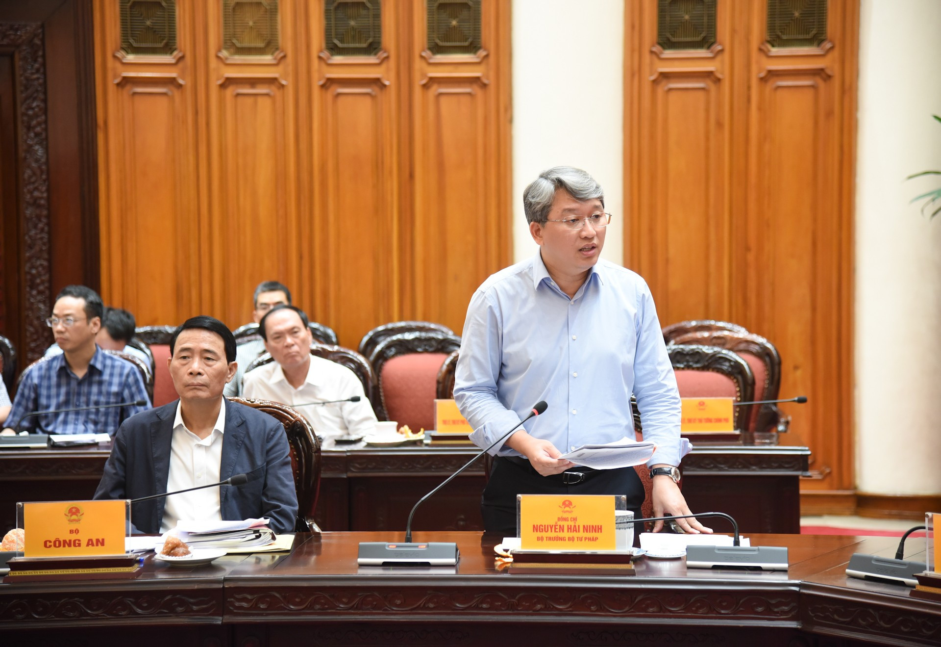 El ministro de Justicia, Nguyen Hai Ninh. El ministro de Justicia, Nguyen Hai Ninh.