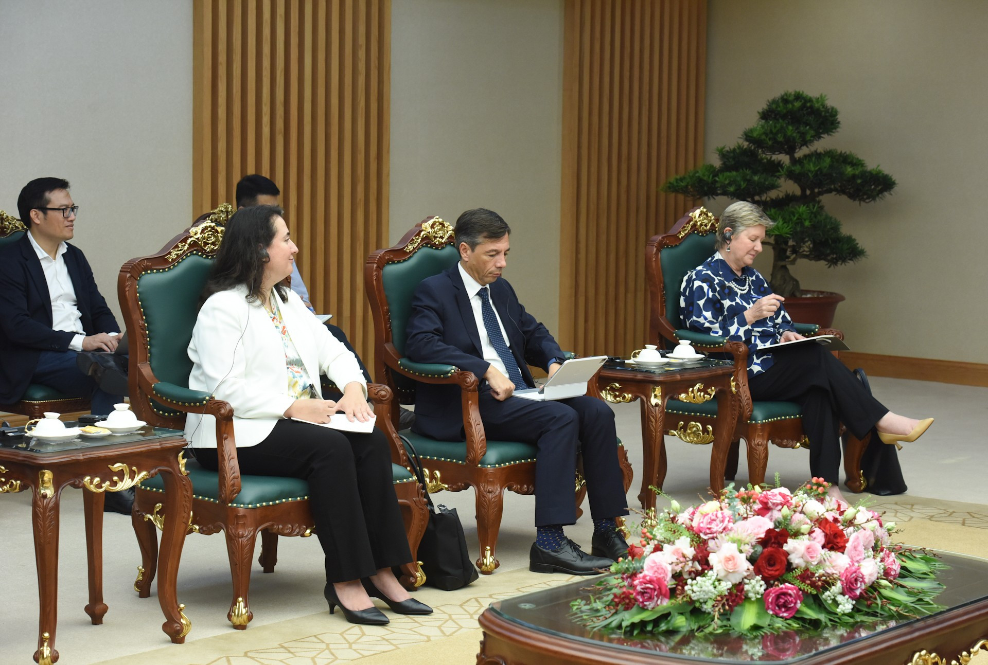 Miembros de la delegación del Banco Mundial. Miembros de la delegación del Banco Mundial.