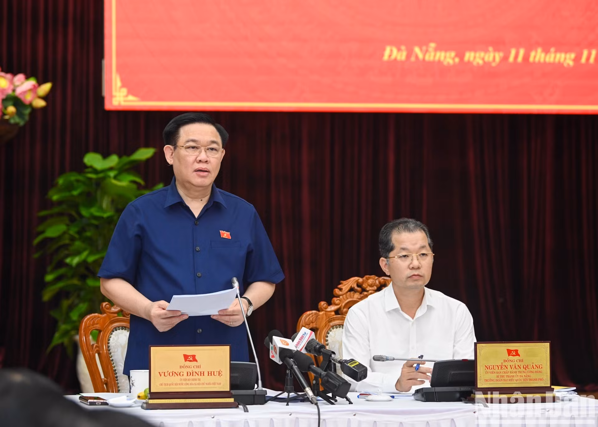 El presidente de la Asamblea Nacional interviene en la reunión. El presidente de la Asamblea Nacional interviene en la reunión.