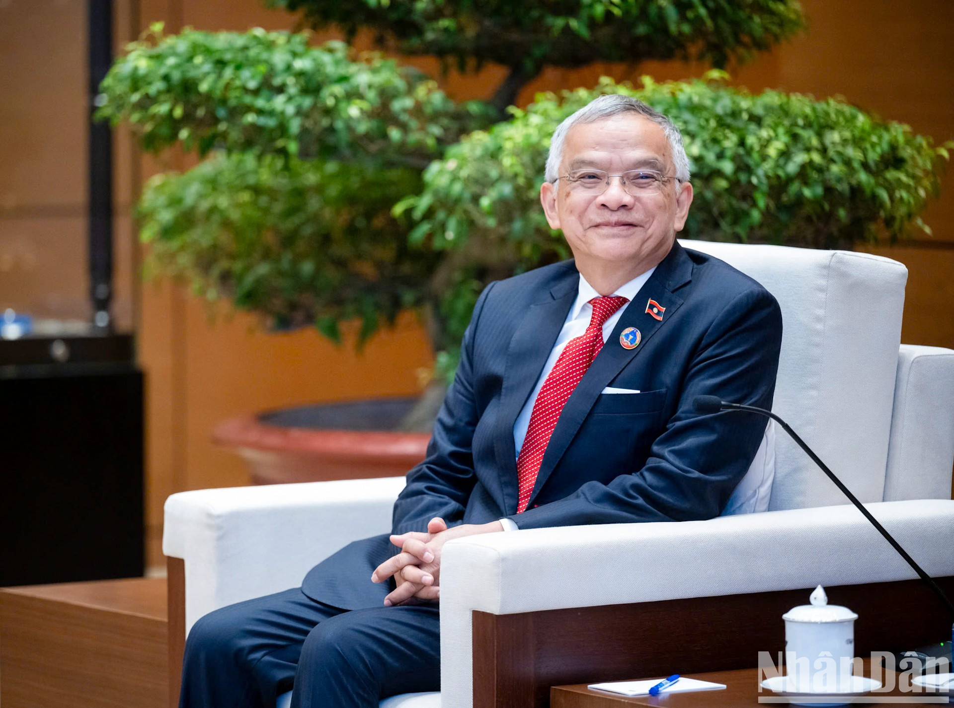 El vicepresidente de la Asamblea Nacional y titular del Comité de Paz y Solidaridad de Laos, Sommad Pholsena. El vicepresidente de la Asamblea Nacional y titular del Comité de Paz y Solidaridad de Laos, Sommad Pholsena.