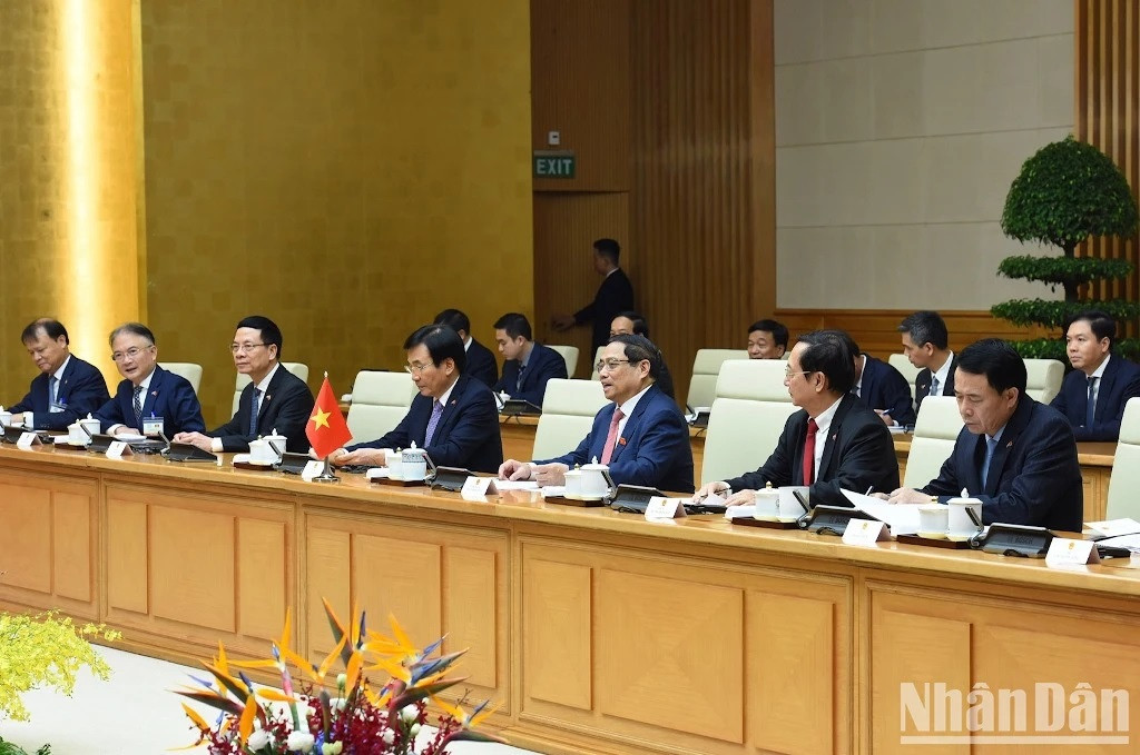 La parte vietnamita en la cita. La parte vietnamita en la cita.