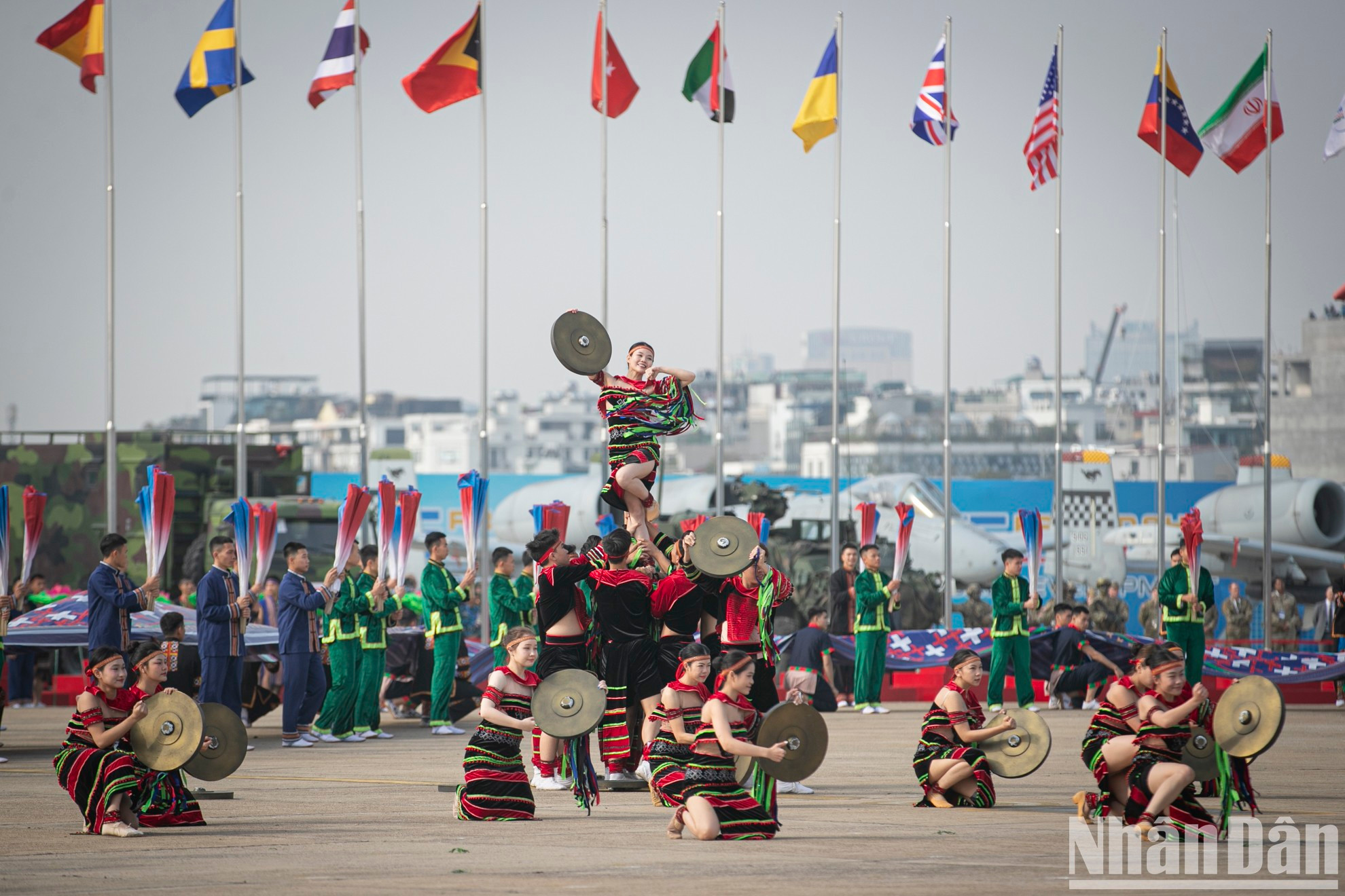 Actuaciones artísticas dan inicios a la cita. Actuaciones artísticas dan inicios a la cita.