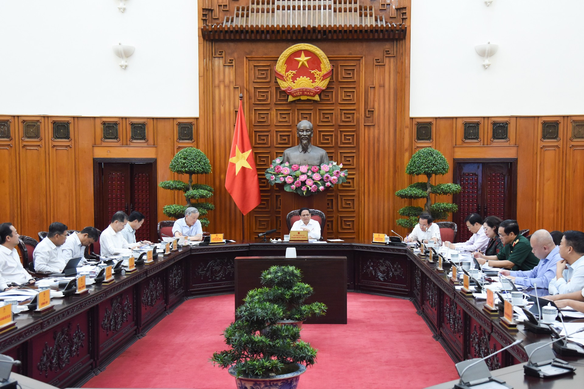 Escena de la reunión.